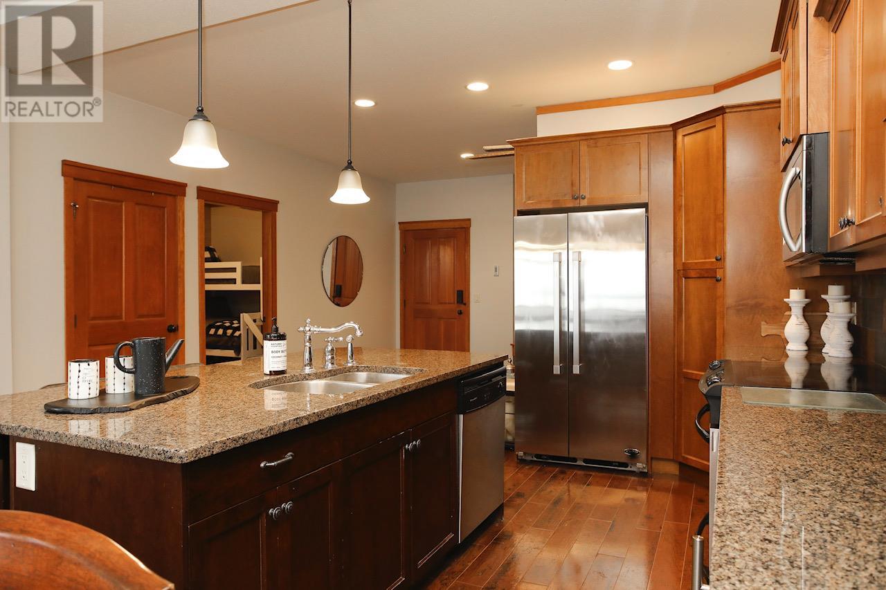 5050 Snowbird Way Unit# 405, Big White