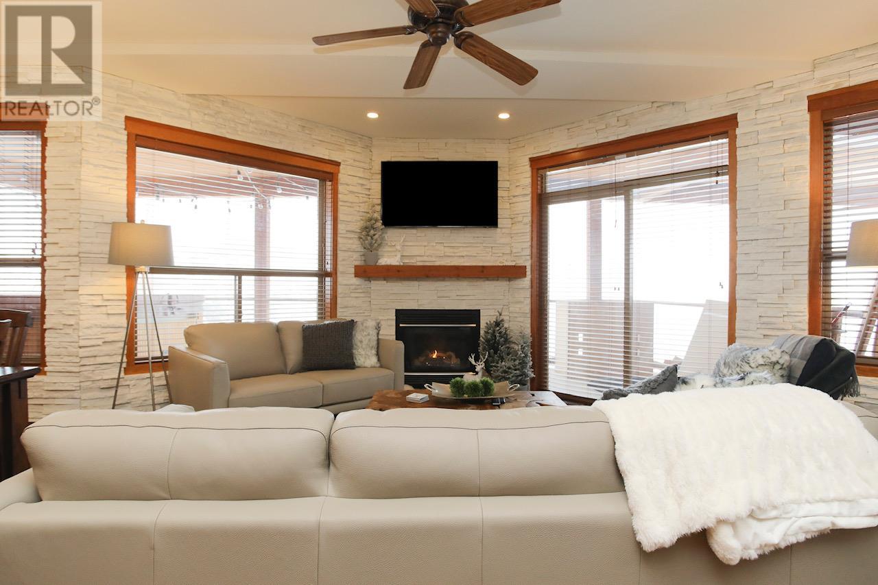 5050 Snowbird Way Unit# 405, Big White
