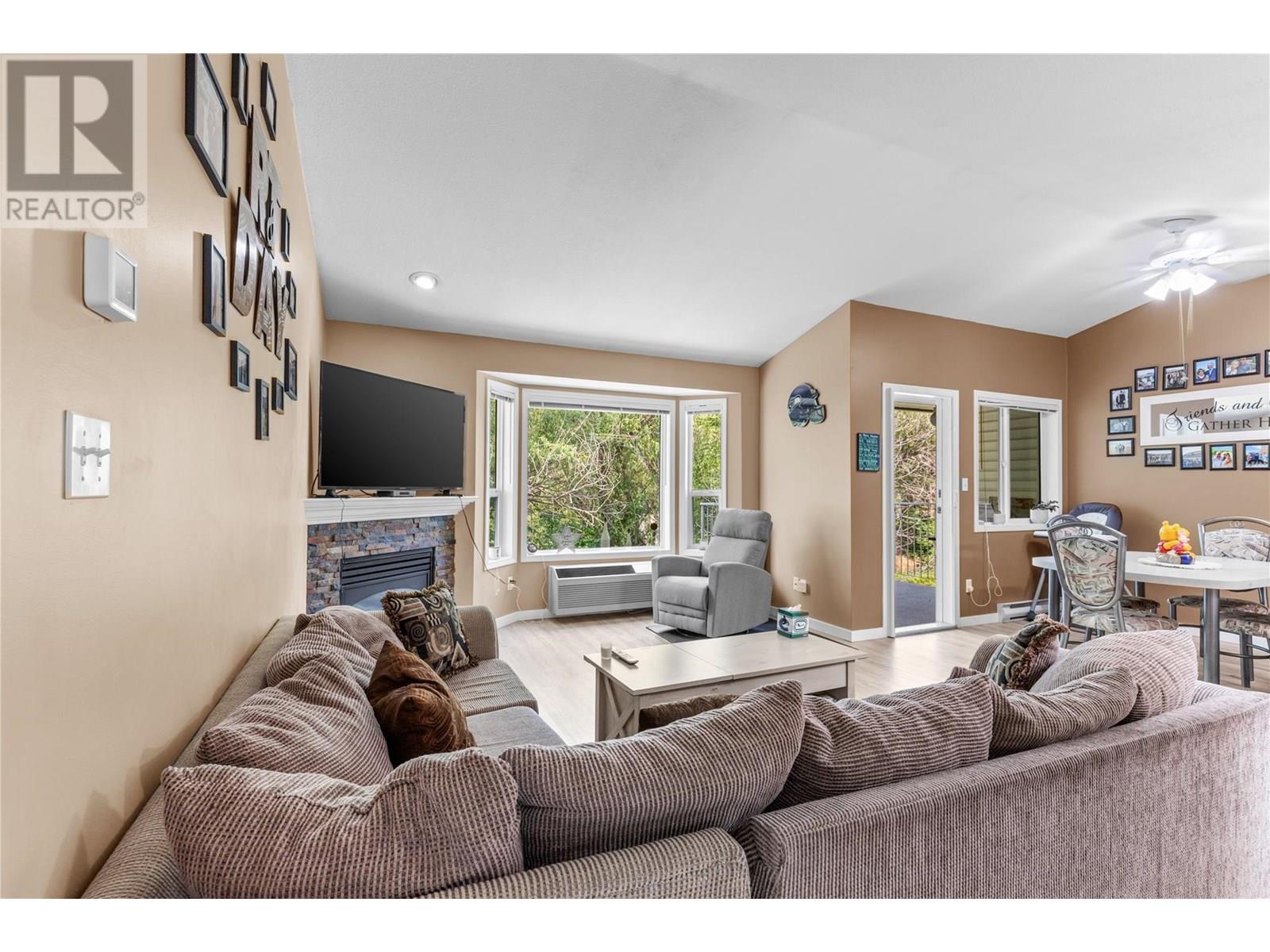 602 Browne Road Unit# 12, Vernon