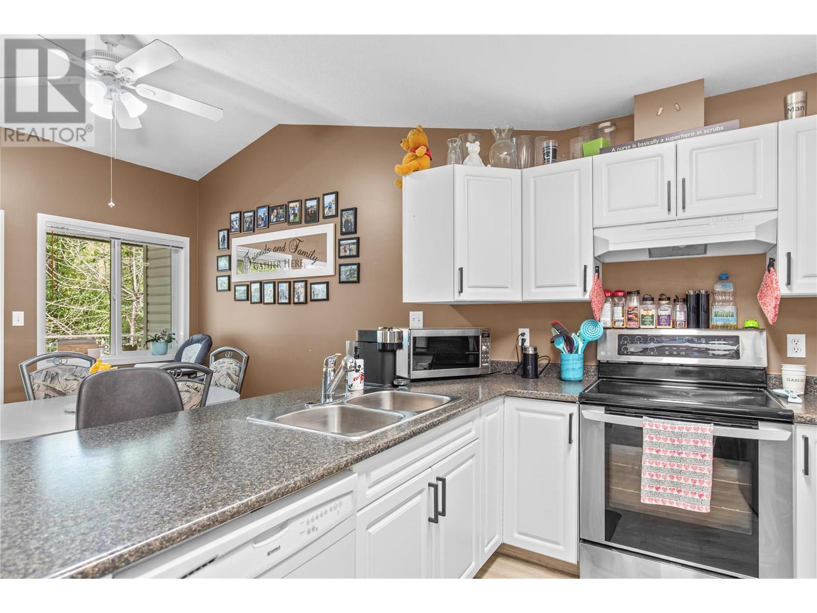 602 Browne Road Unit# 12, Vernon