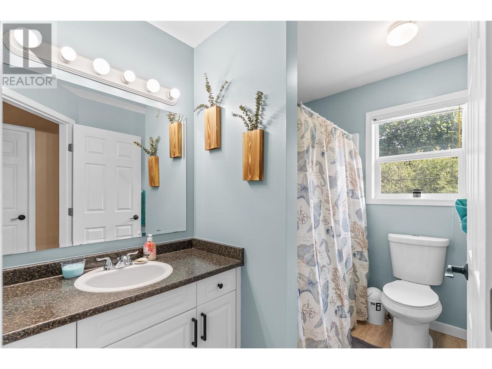 602 Browne Road Unit# 12, Vernon