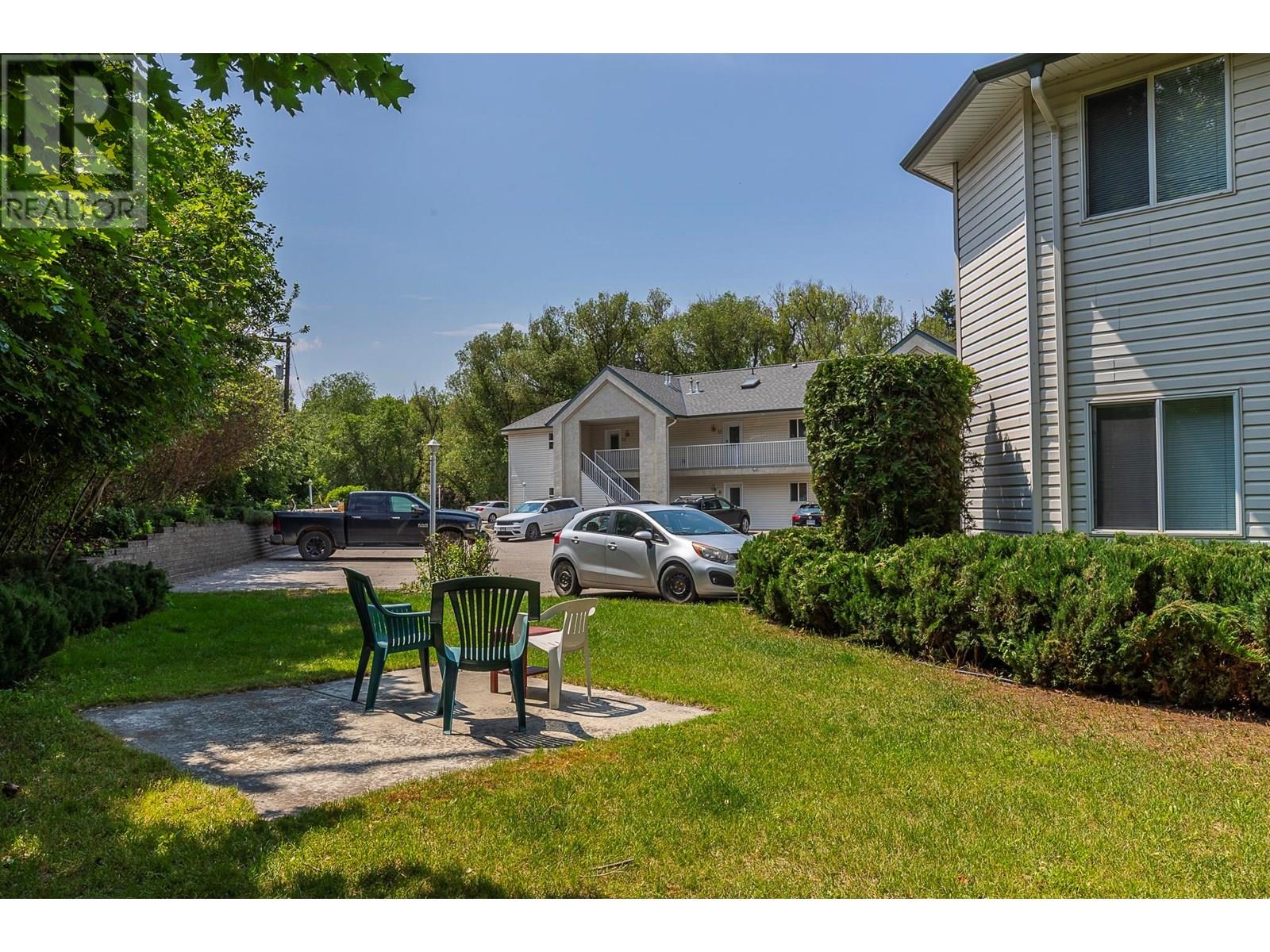 602 Browne Road Unit# 12, Vernon