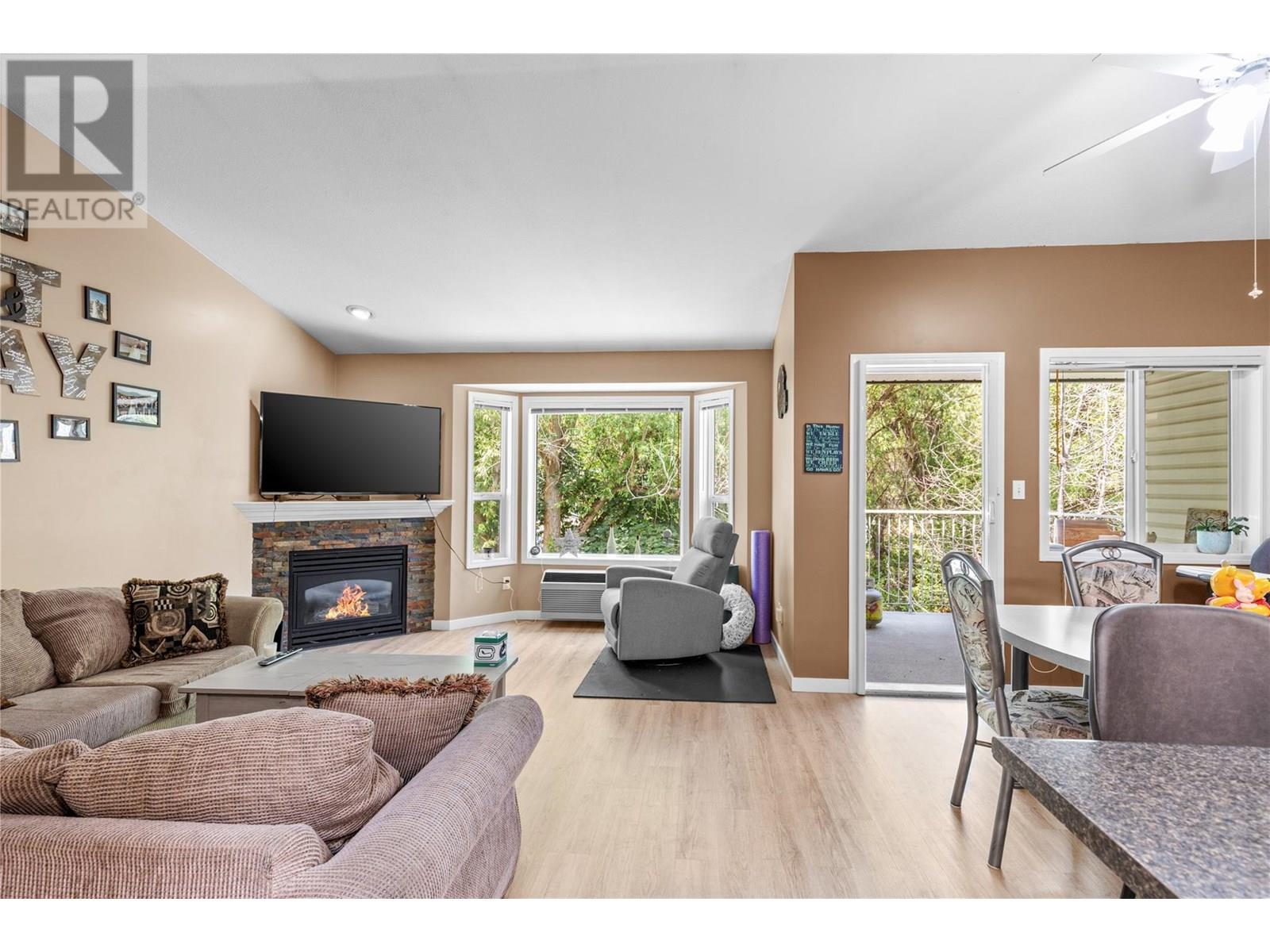 602 Browne Road Unit# 12, Vernon
