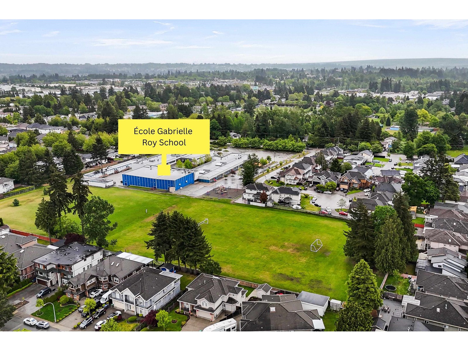 Photo 3 of 13015 68 Avenue, Surrey BC