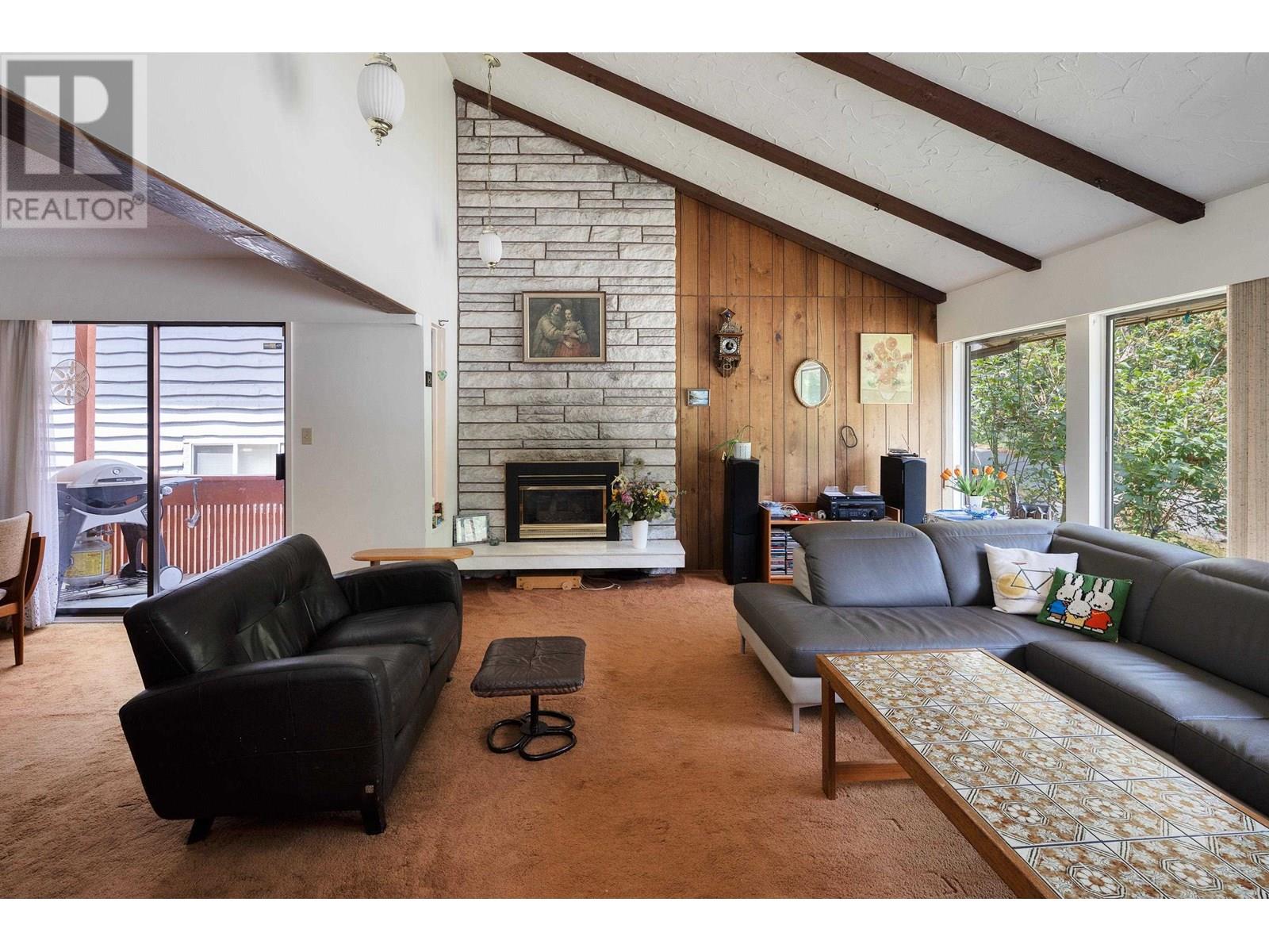 Photo 10 of 4158 W King Edward Avenue, Vancouver BC