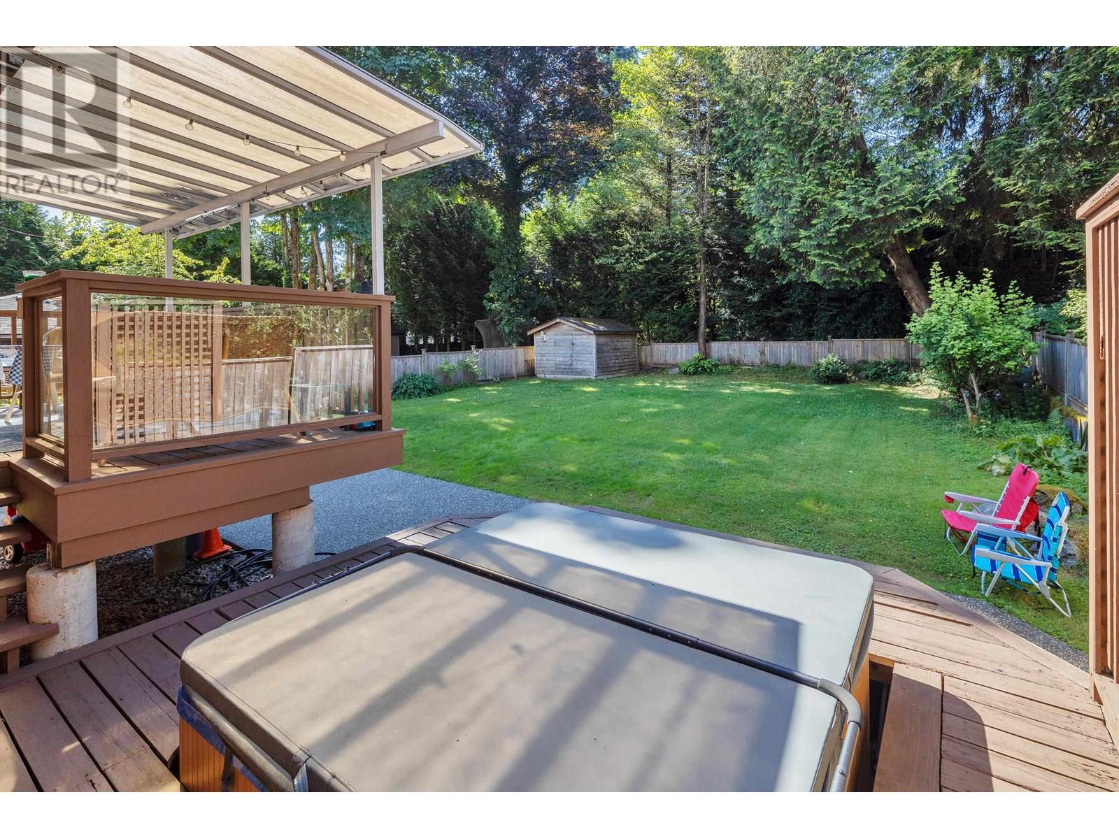 Photo 5 of 4158 W King Edward Avenue, Vancouver BC