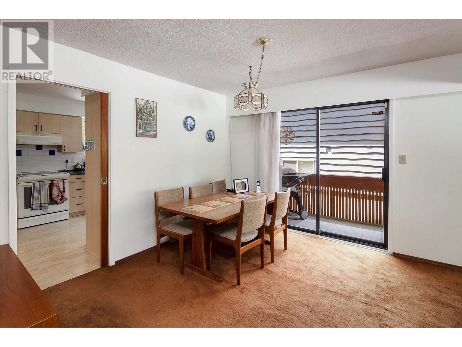 Photo 8 of 4158 W King Edward Avenue, Vancouver BC