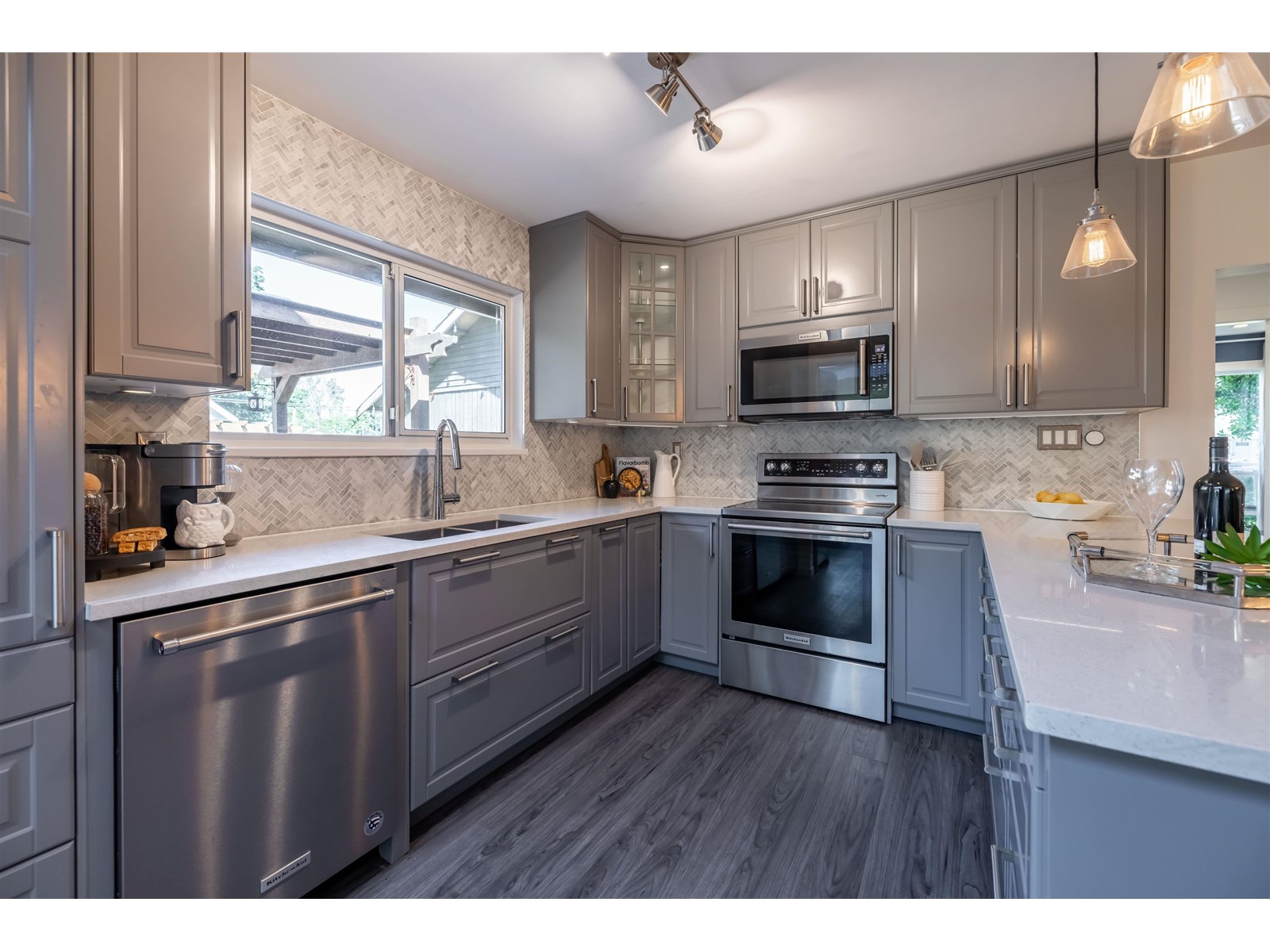 Photo 40 of 22806 Rennie Avenue, Langley BC