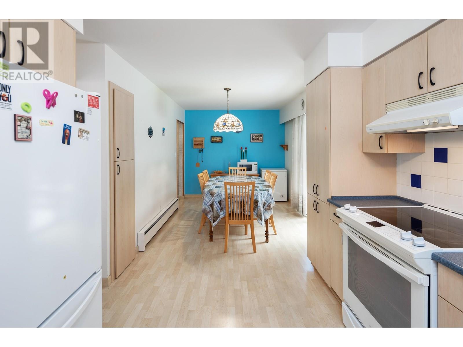 Photo 11 of 4158 W King Edward Avenue, Vancouver BC