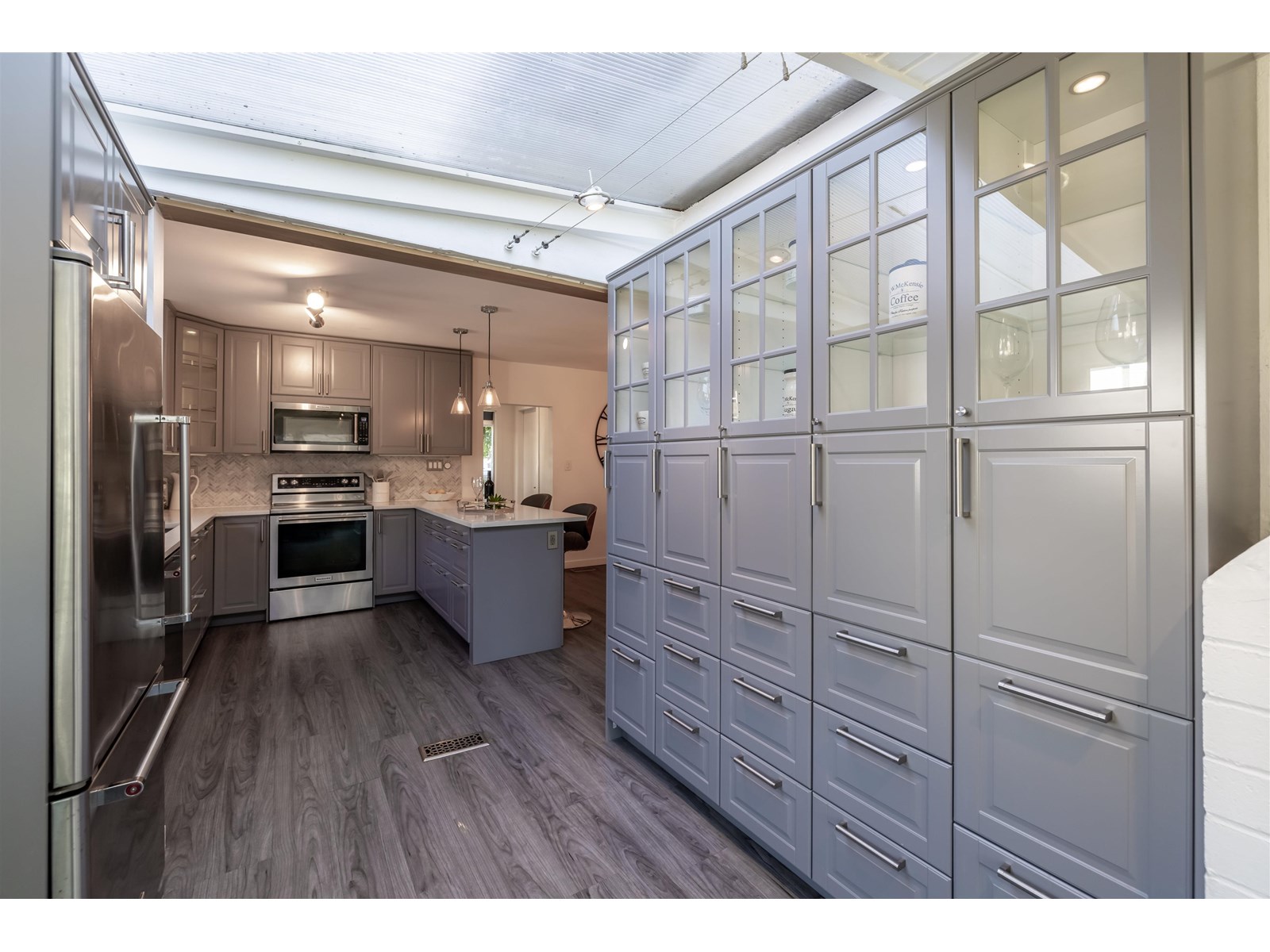 Photo 38 of 22806 Rennie Avenue, Langley BC