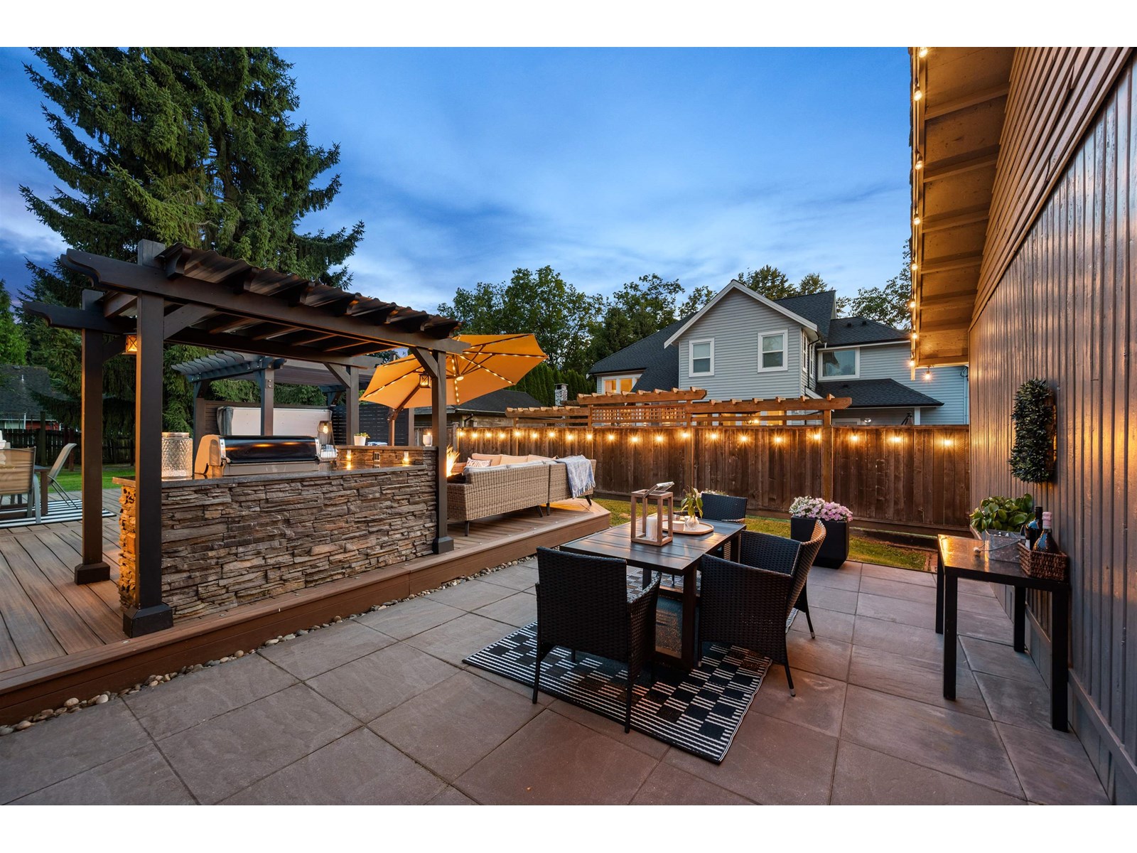 Photo 12 of 22806 Rennie Avenue, Langley BC