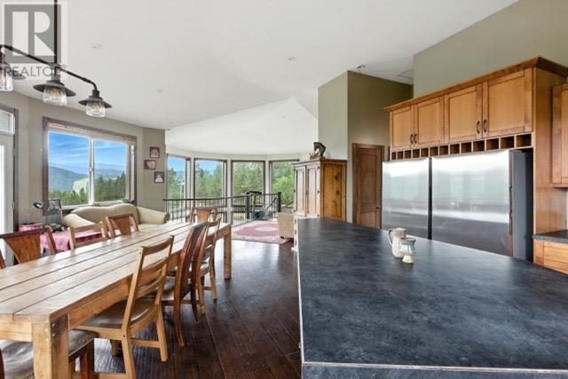 Photo 8 of 4377 Shuswap Road, Kamloops BC