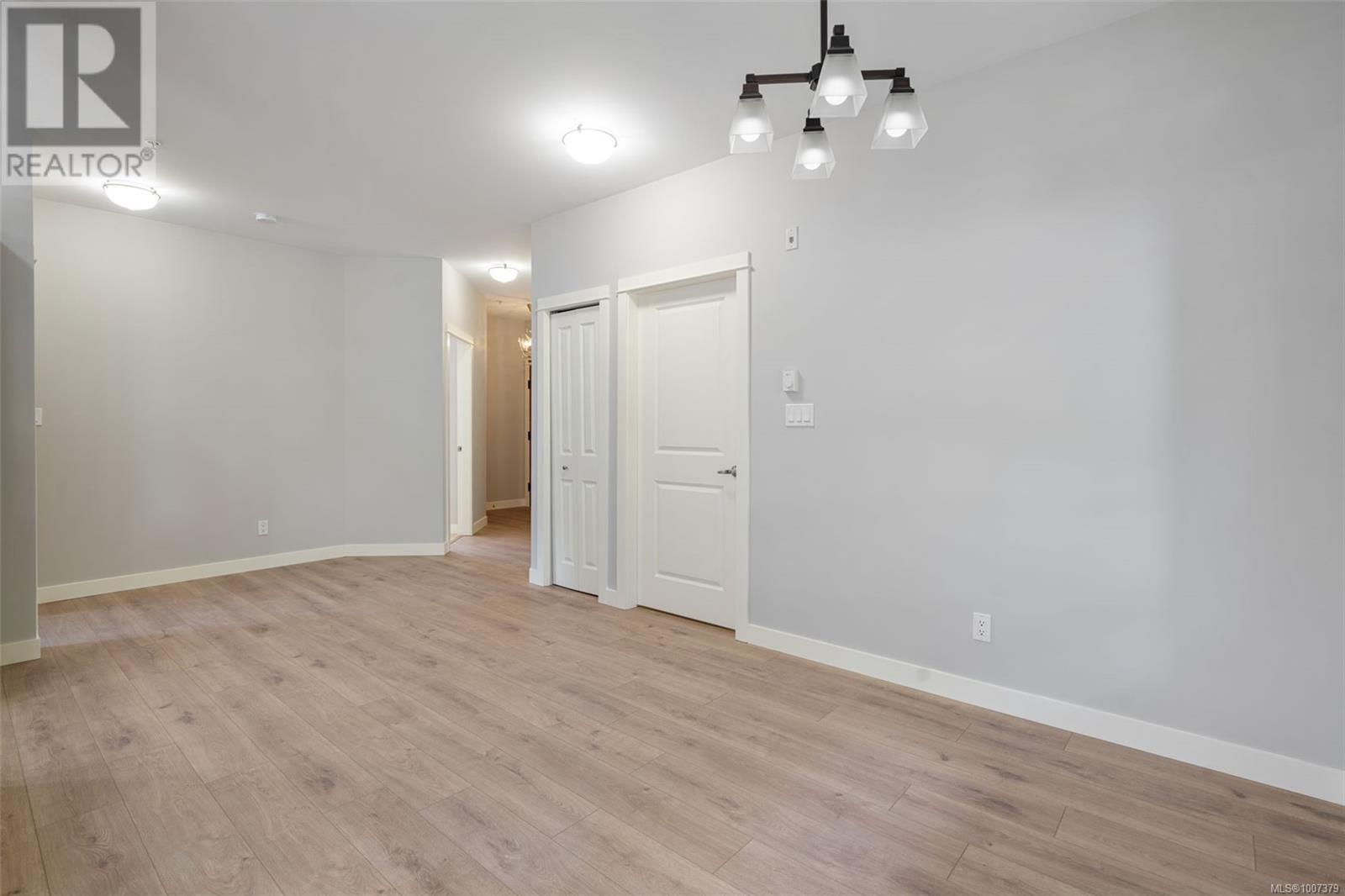 Photo 12 of 210 201 Nursery Hill Dr, View Royal BC
