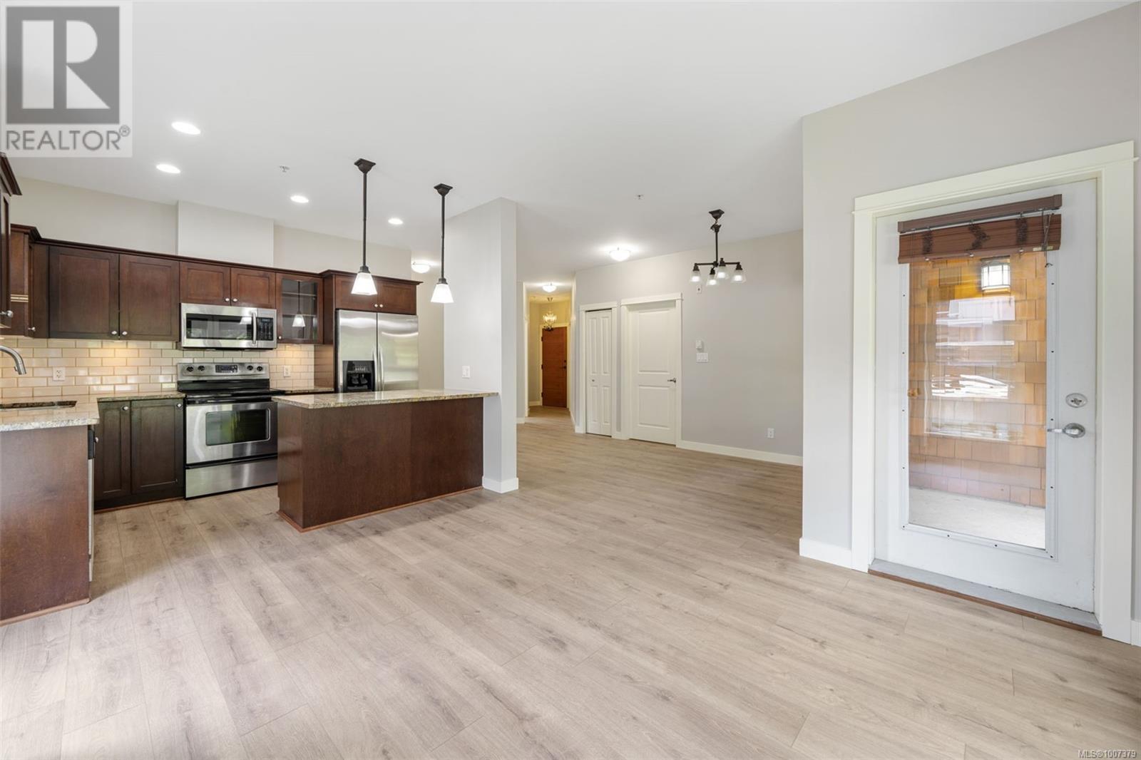 Photo 9 of 210 201 Nursery Hill Dr, View Royal BC
