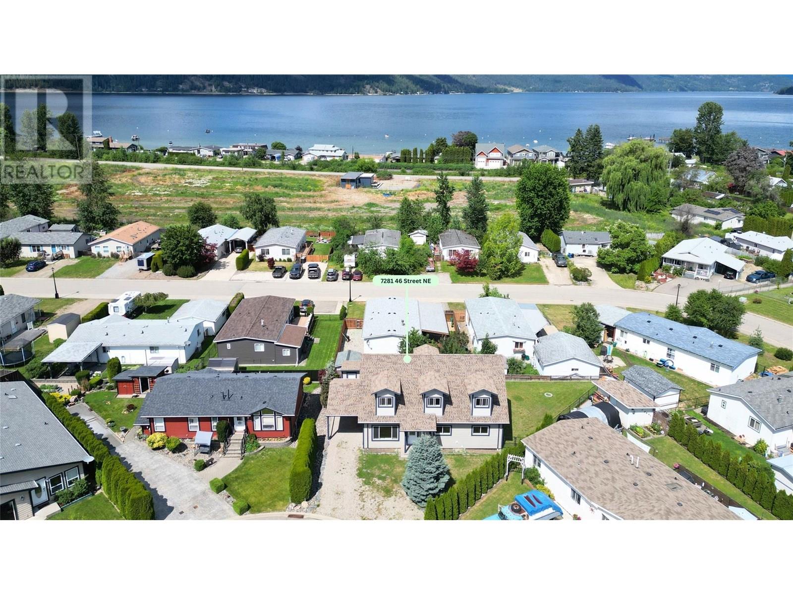 Photo 8 of 7281 46 Street Ne, Salmon Arm BC