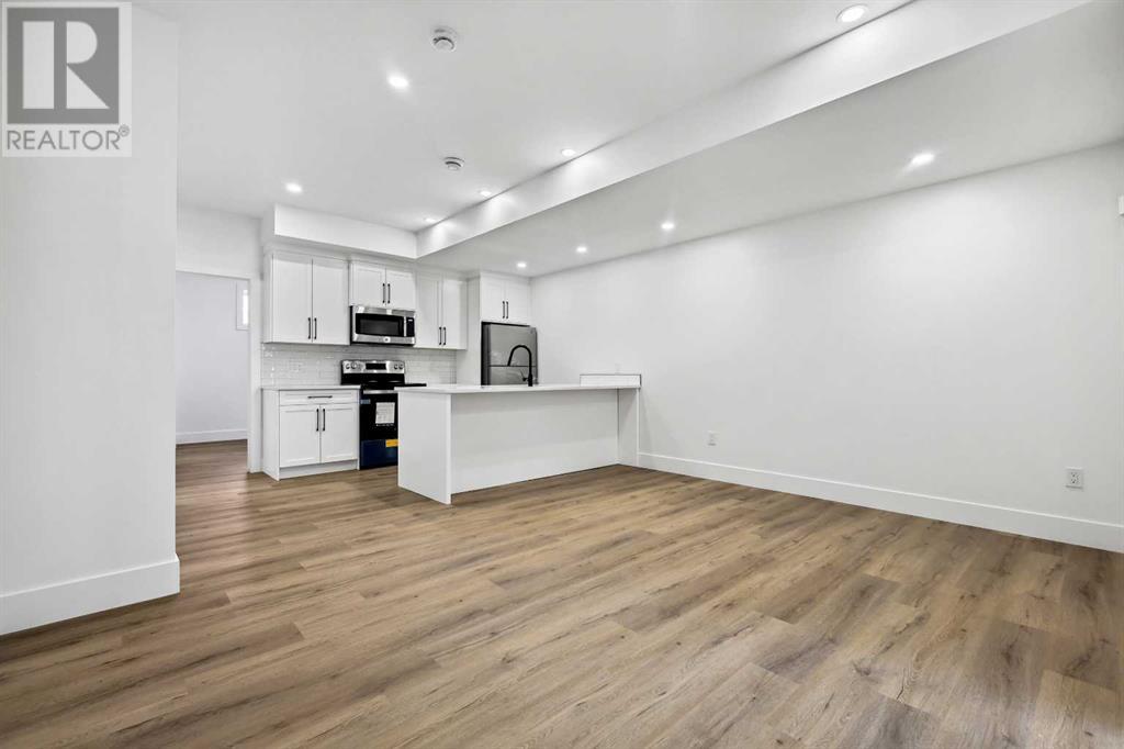 Photo 32 of 2212 33 Street Sw, Calgary AB