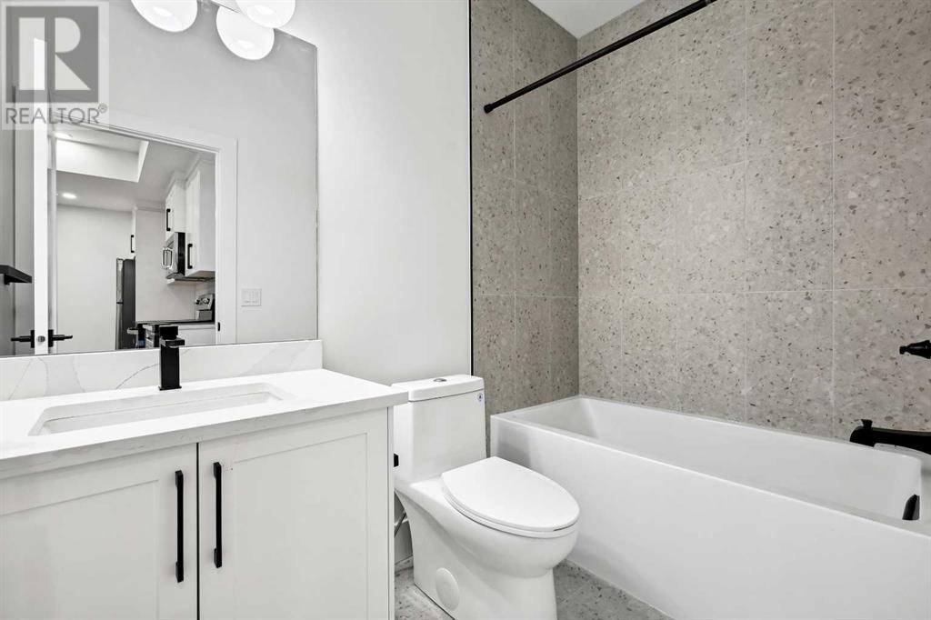 Photo 38 of 2212 33 Street Sw, Calgary AB