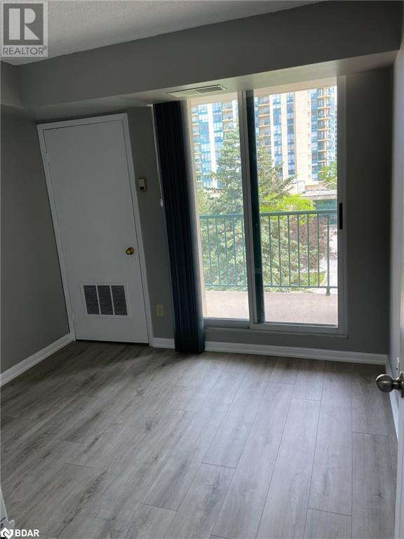 Photo 7 of 75 Ellen Street Unit 508, Barrie ON