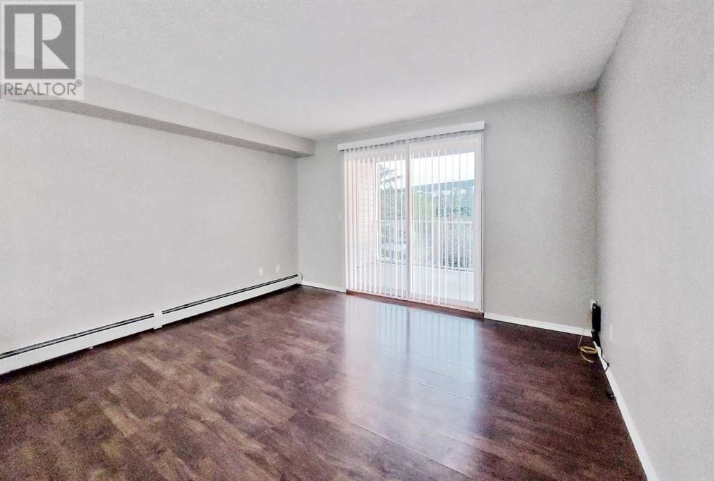 Single Family House for Sale in   Somervale Court SW Somerset Calgary 