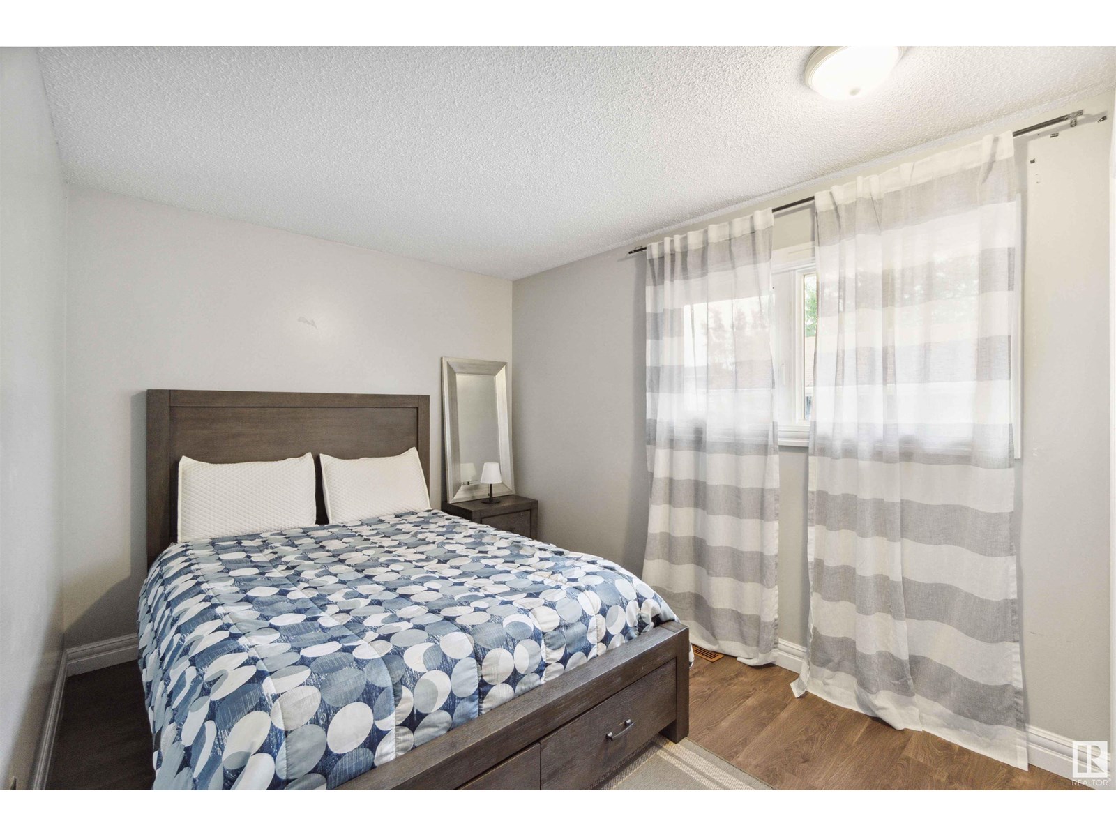 Photo 20 of 11439 145 Av Nw, Edmonton AB