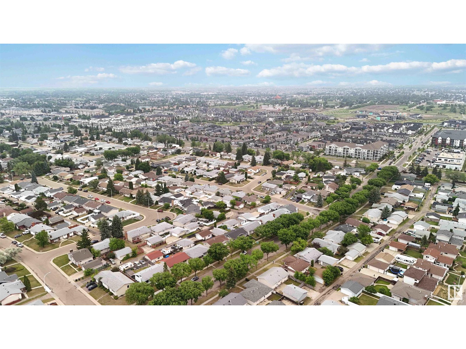 Photo 56 of 11439 145 Av Nw, Edmonton AB