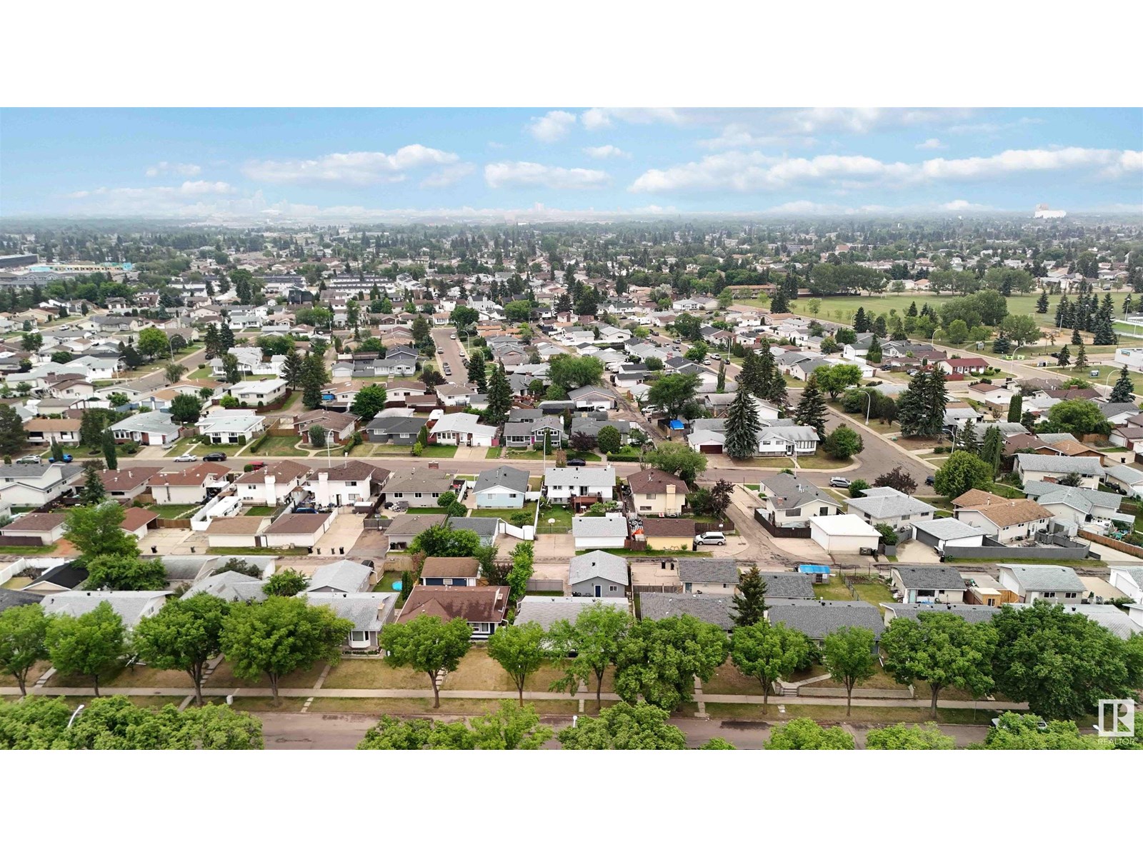 Photo 53 of 11439 145 Av Nw, Edmonton AB