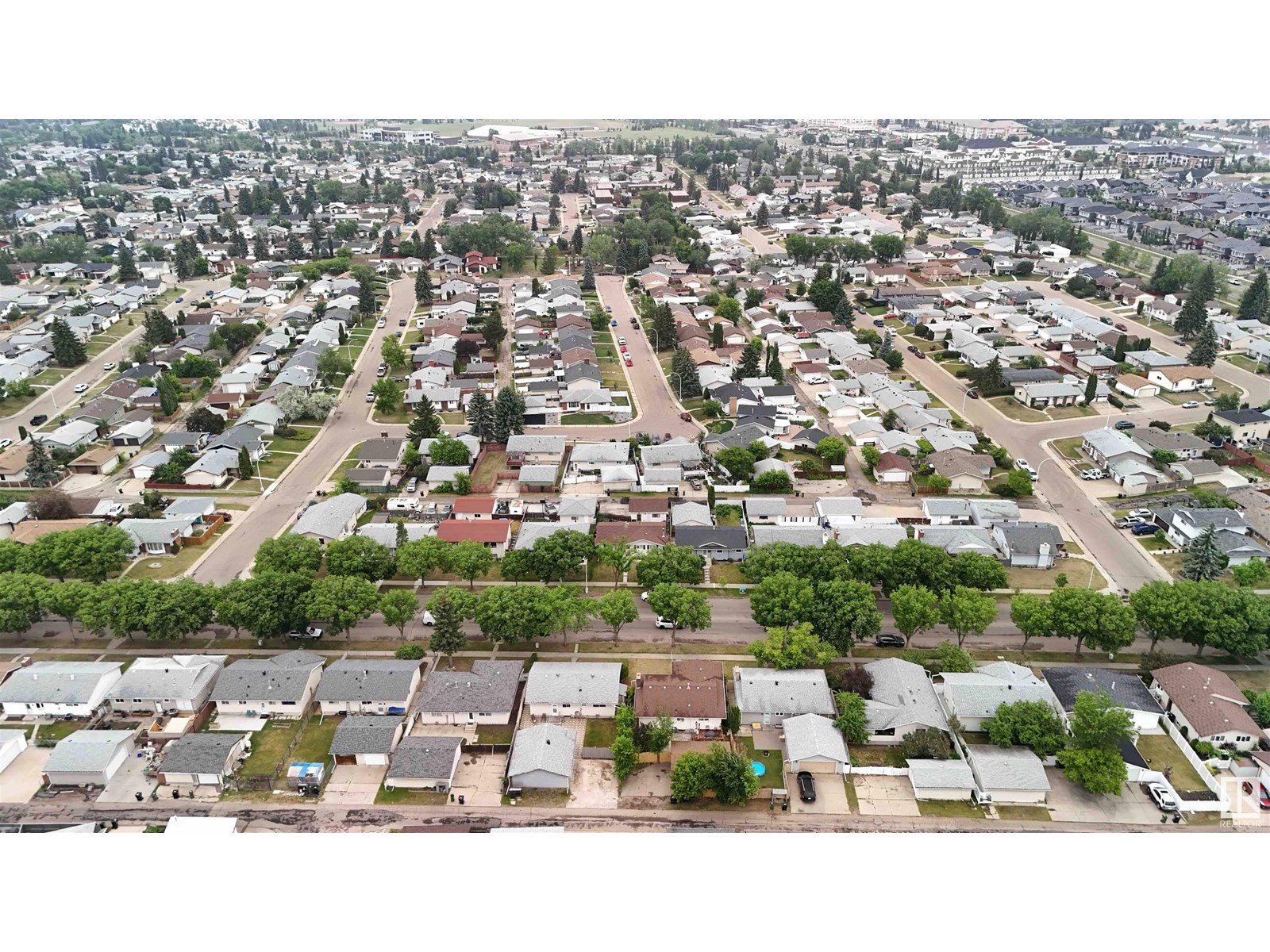 Photo 55 of 11439 145 Av Nw, Edmonton AB