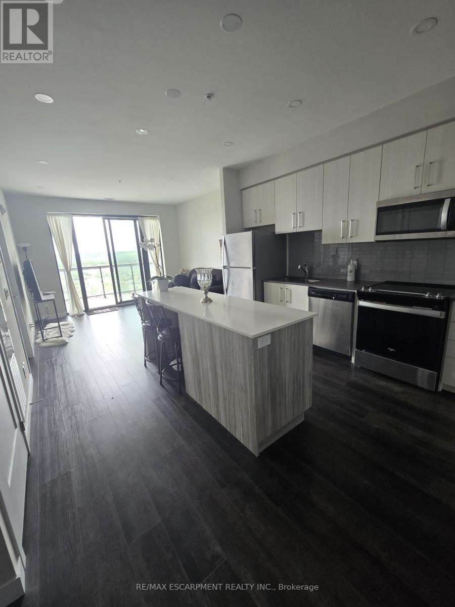 Photo 10 of 2304 15 Queen Street S, Hamilton ON