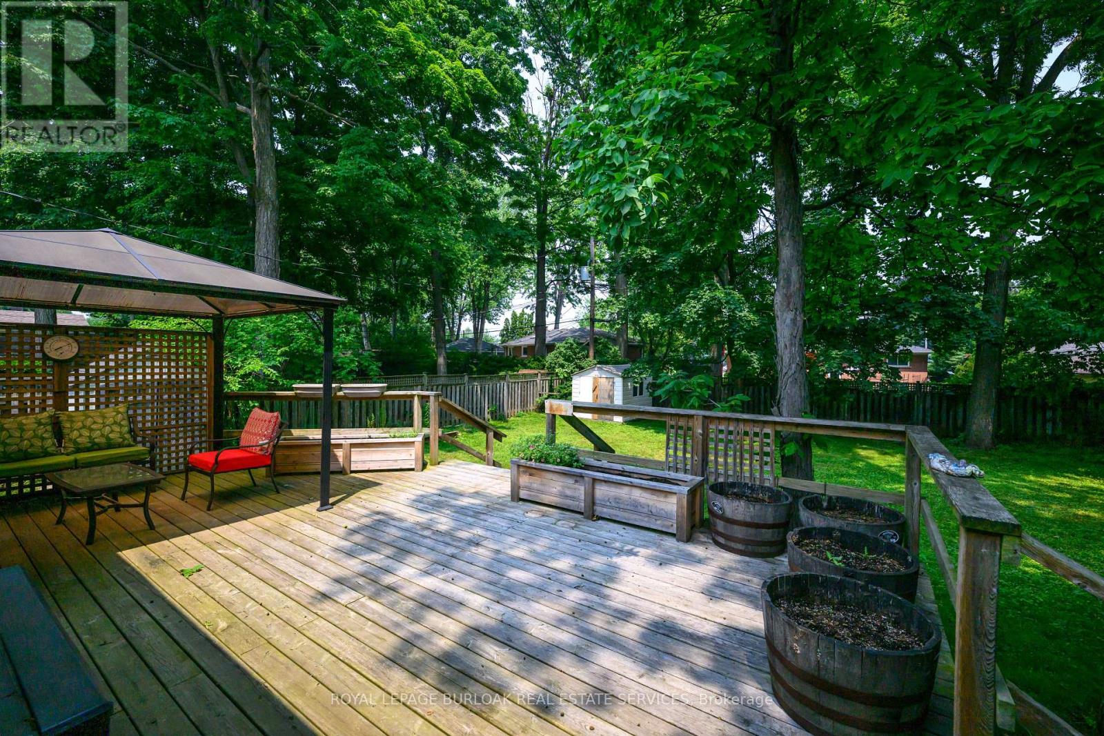 Photo 33 of 419 Hampton Heath Road, Burlington ON