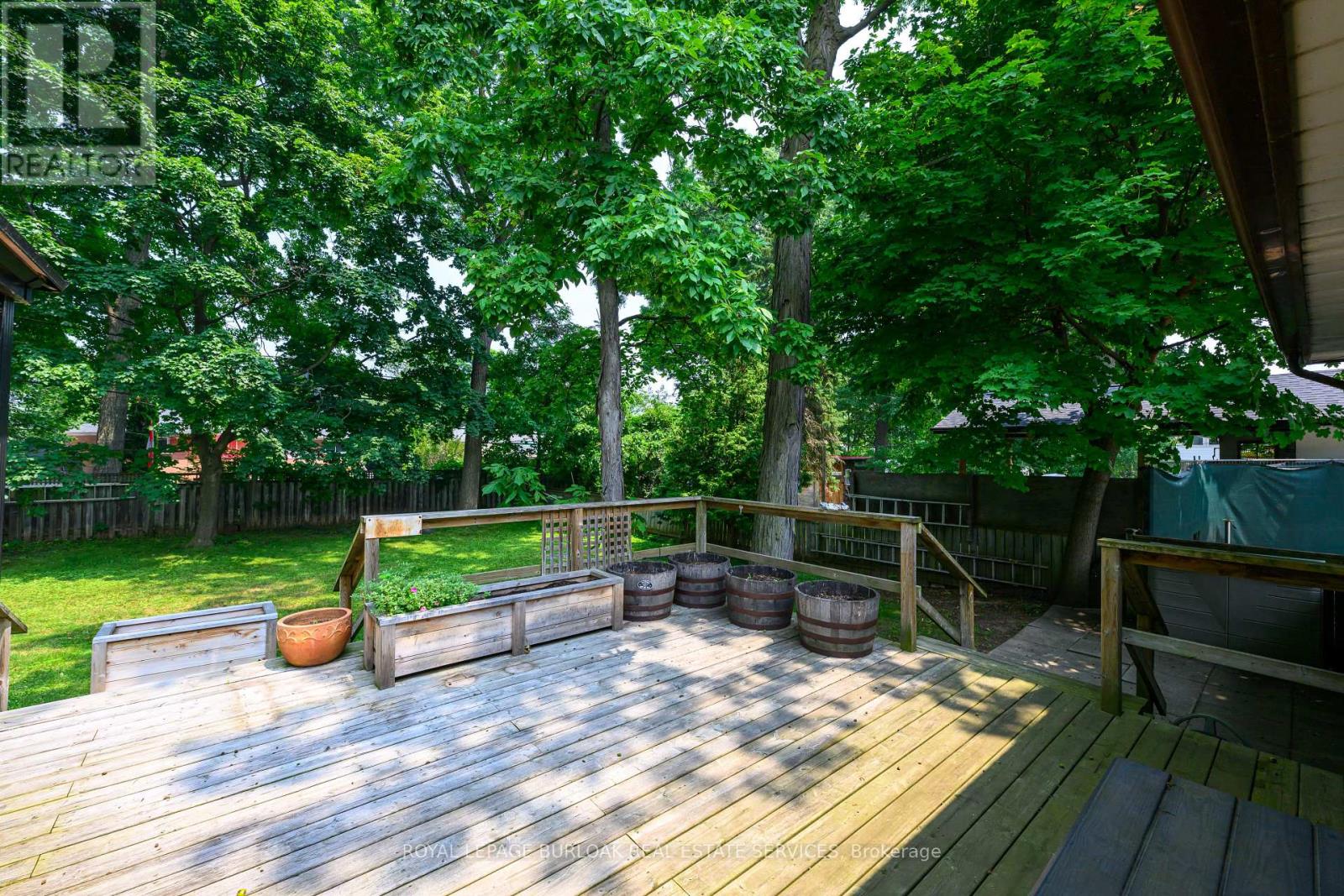 Photo 35 of 419 Hampton Heath Road, Burlington ON