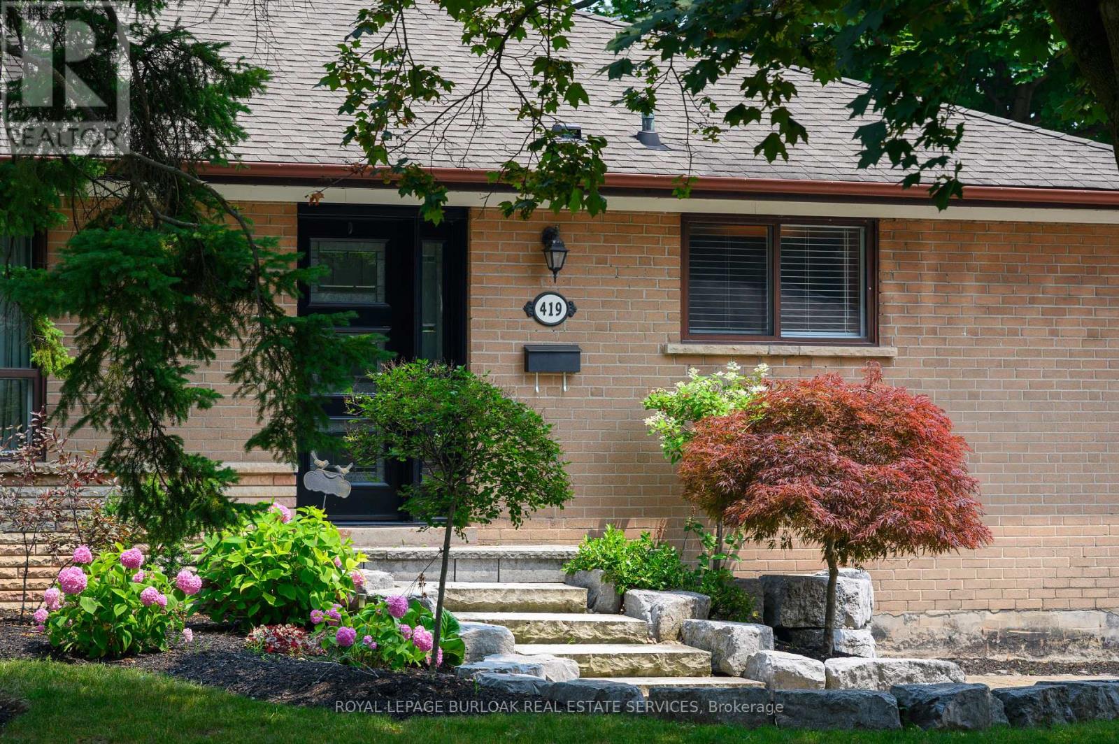 Photo 42 of 419 Hampton Heath Road, Burlington ON
