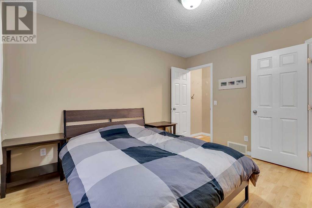 Single Family House for Sale in  Covepark Green NE Coventry Hills Calgary 