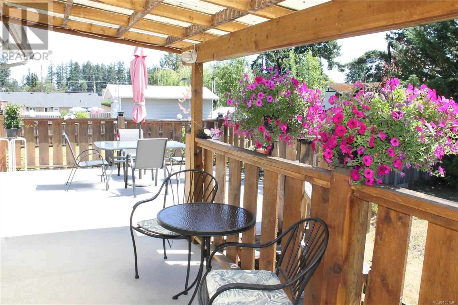 Photo 9 of 3346 Parkside Pl, Duncan BC