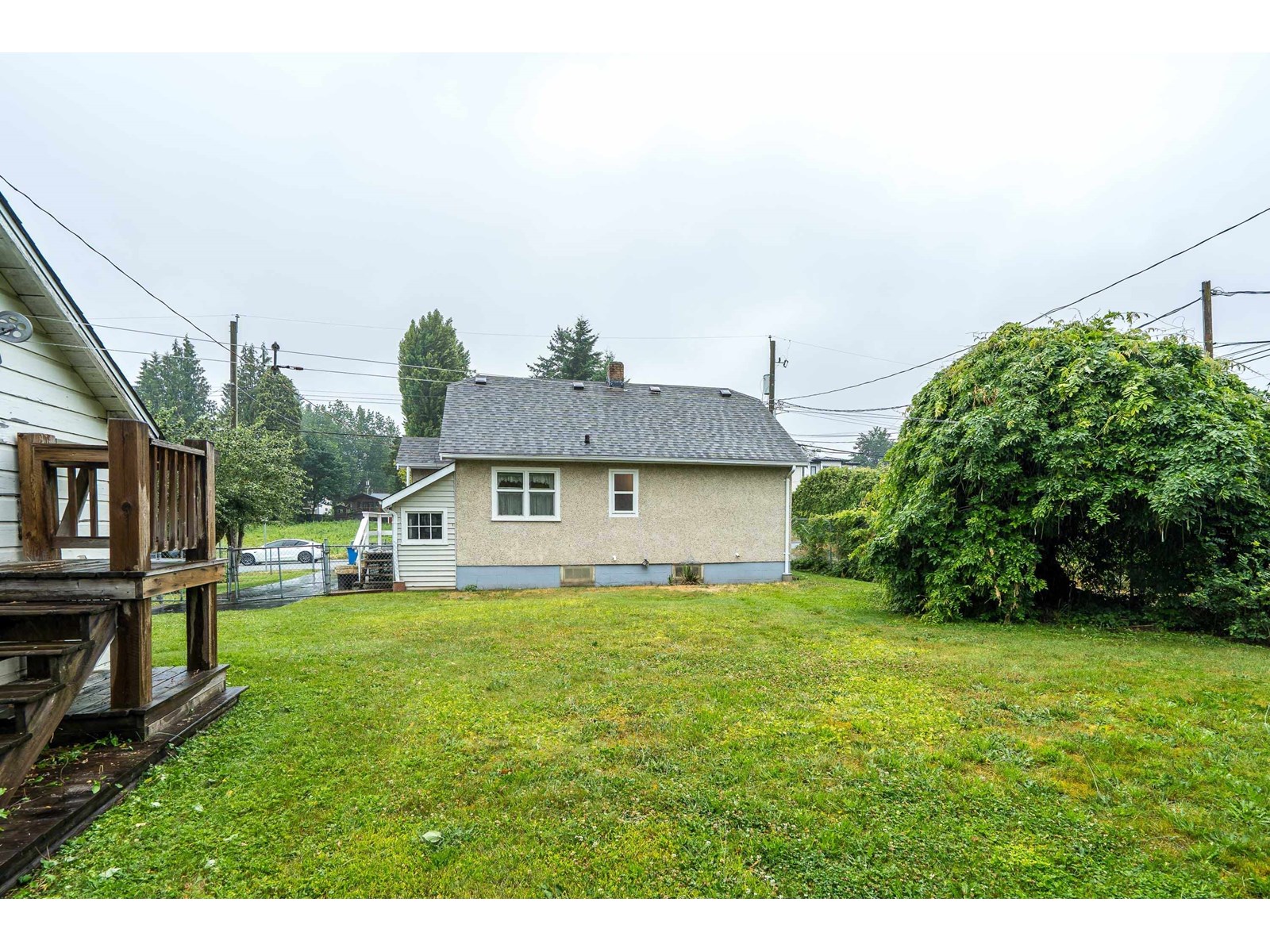 Photo 3 of 33884 Mayfair Avenue, Abbotsford BC