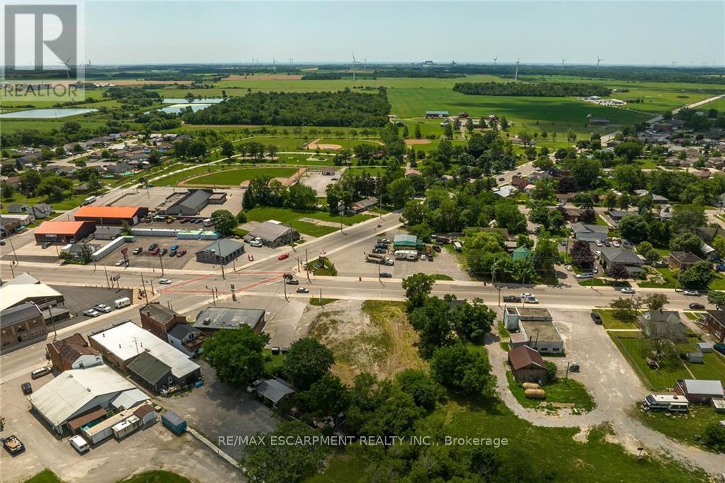 Photo 14 of 4 Talbot Street W, Haldimand ON