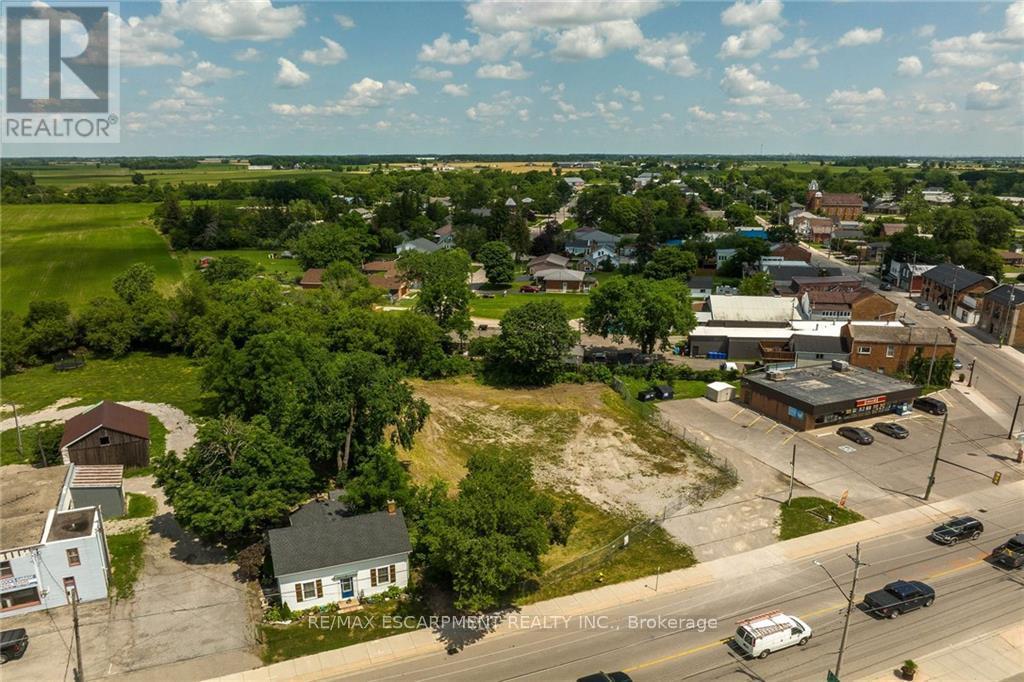 Photo 20 of 4 Talbot Street W, Haldimand ON