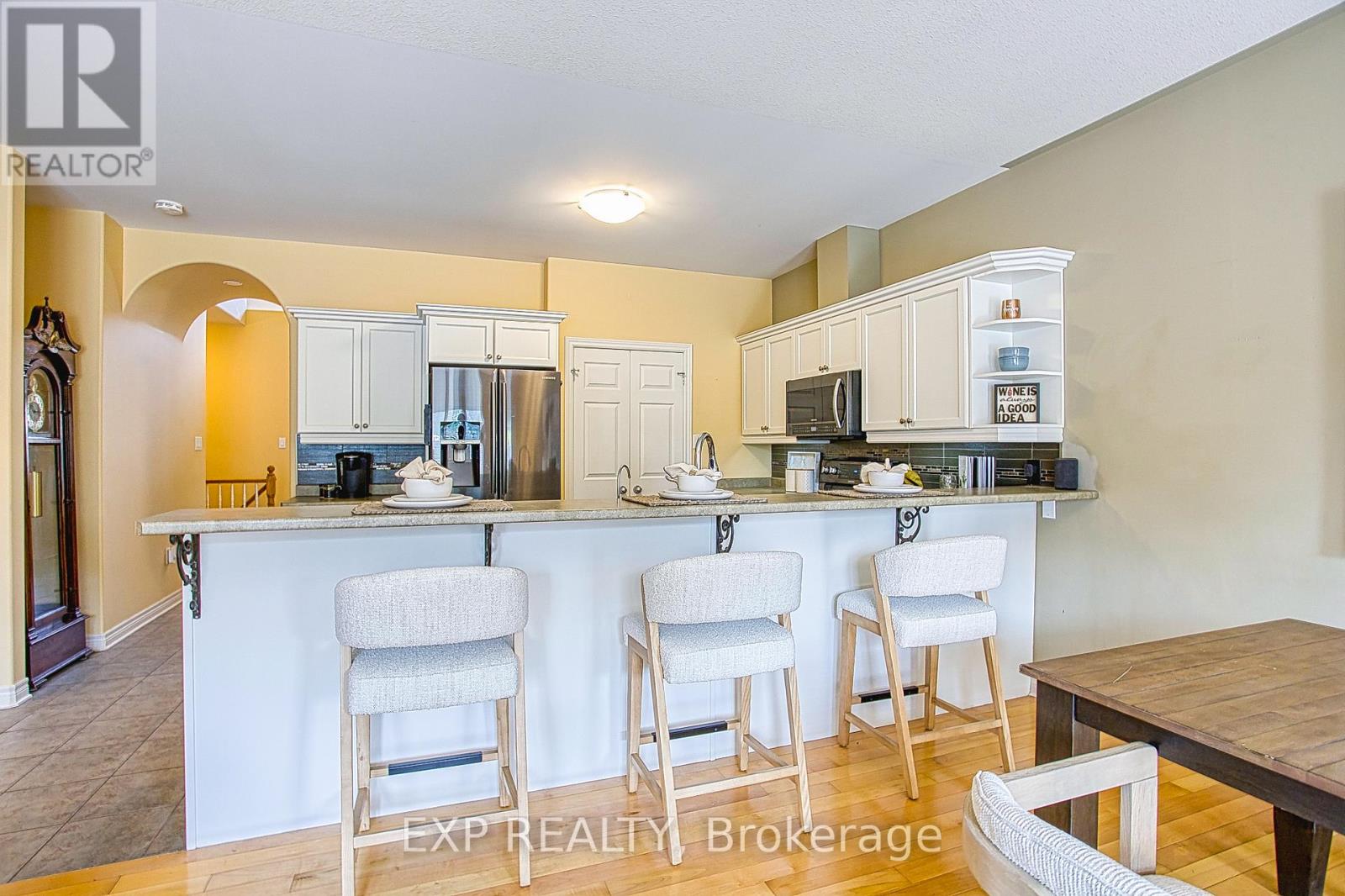 Photo 14 of 2362 Walker Court, Niagara Falls ON