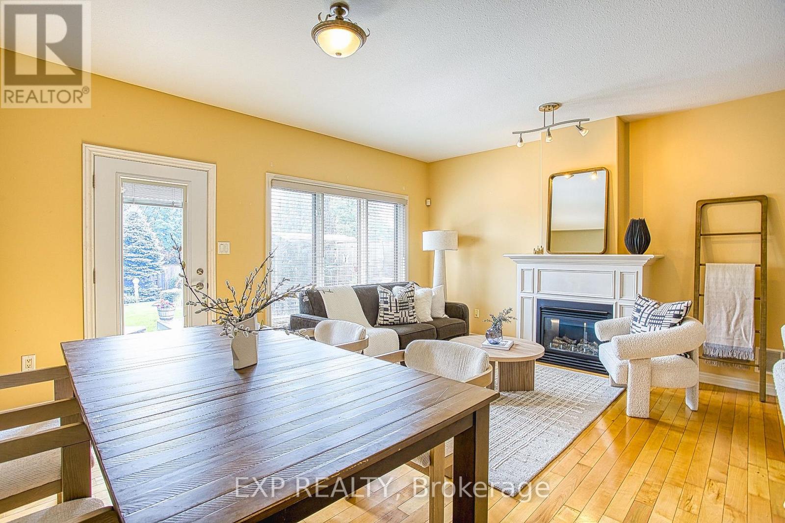 Photo 16 of 2362 Walker Court, Niagara Falls ON