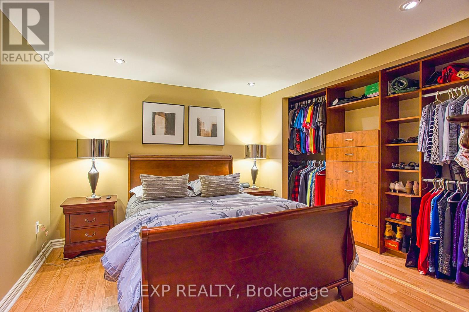 Photo 24 of 2362 Walker Court, Niagara Falls ON