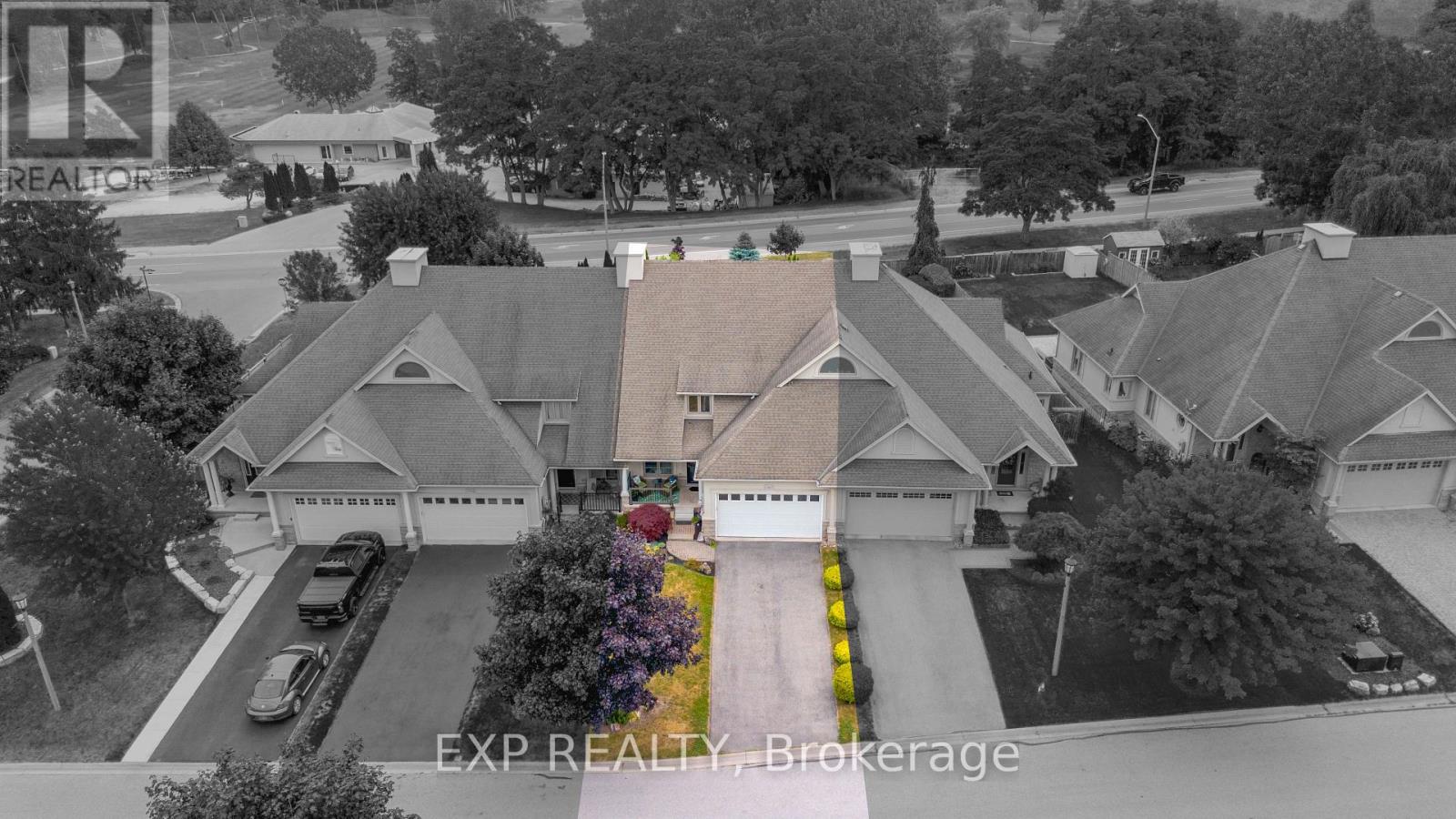 Photo 42 of 2362 Walker Court, Niagara Falls ON