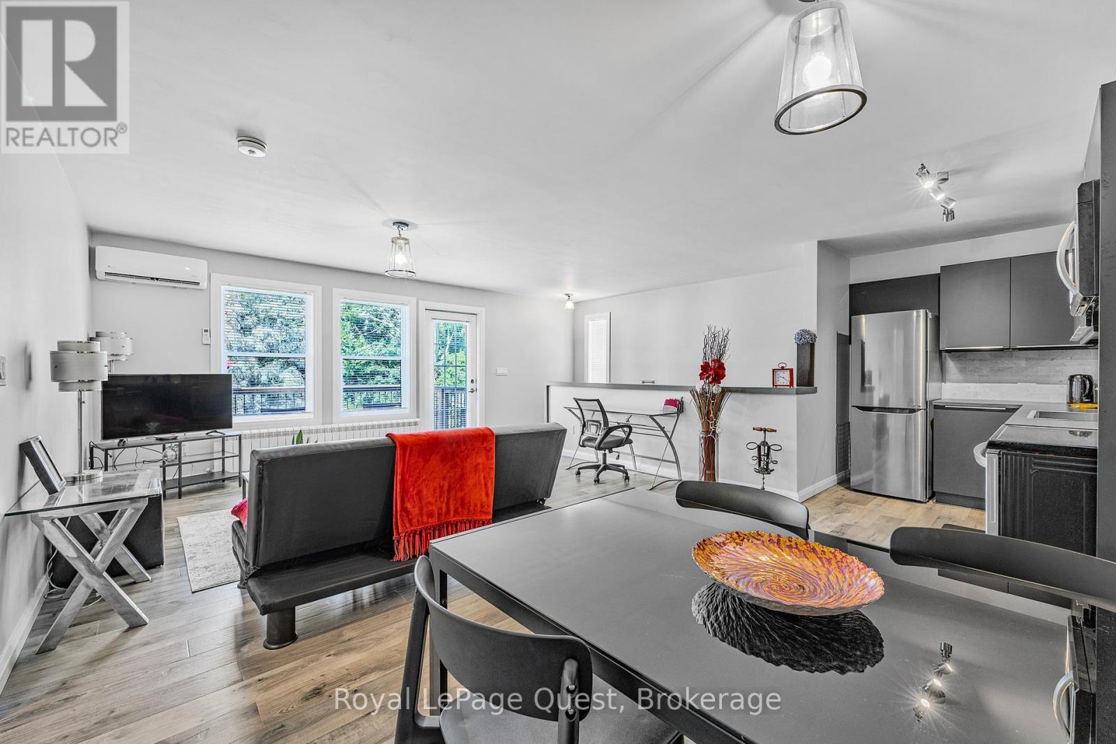 Photo 20 of 214 Mississaga Street W, Orillia ON