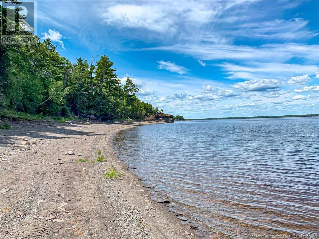 Photo 10 of 4 The Bluff, Whites Cove NB