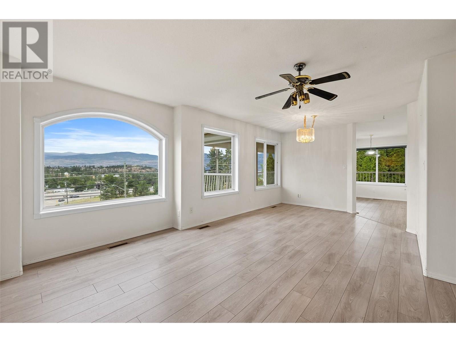  2090 Shamrock Drive, West Kelowna