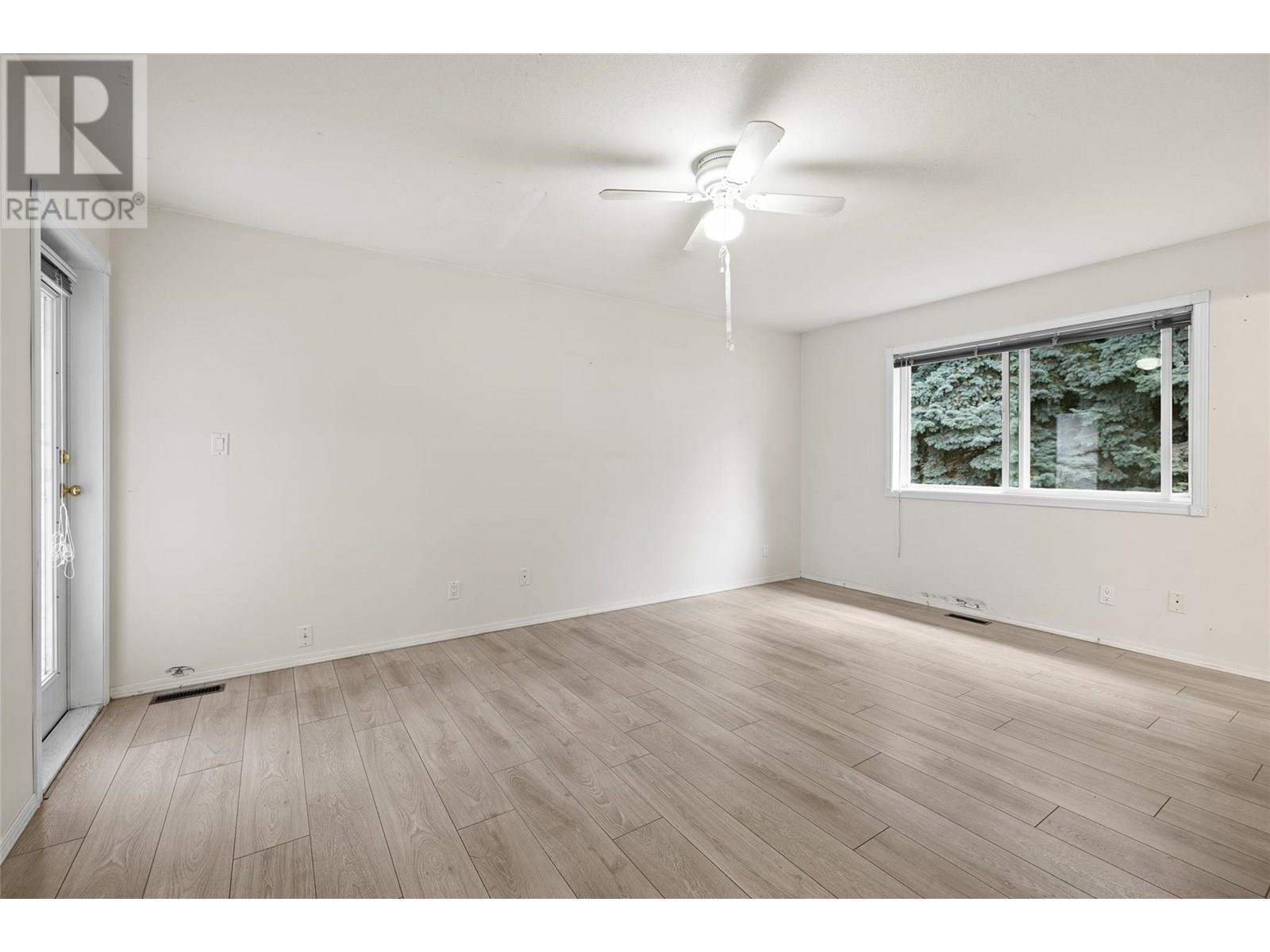  2090 Shamrock Drive, West Kelowna