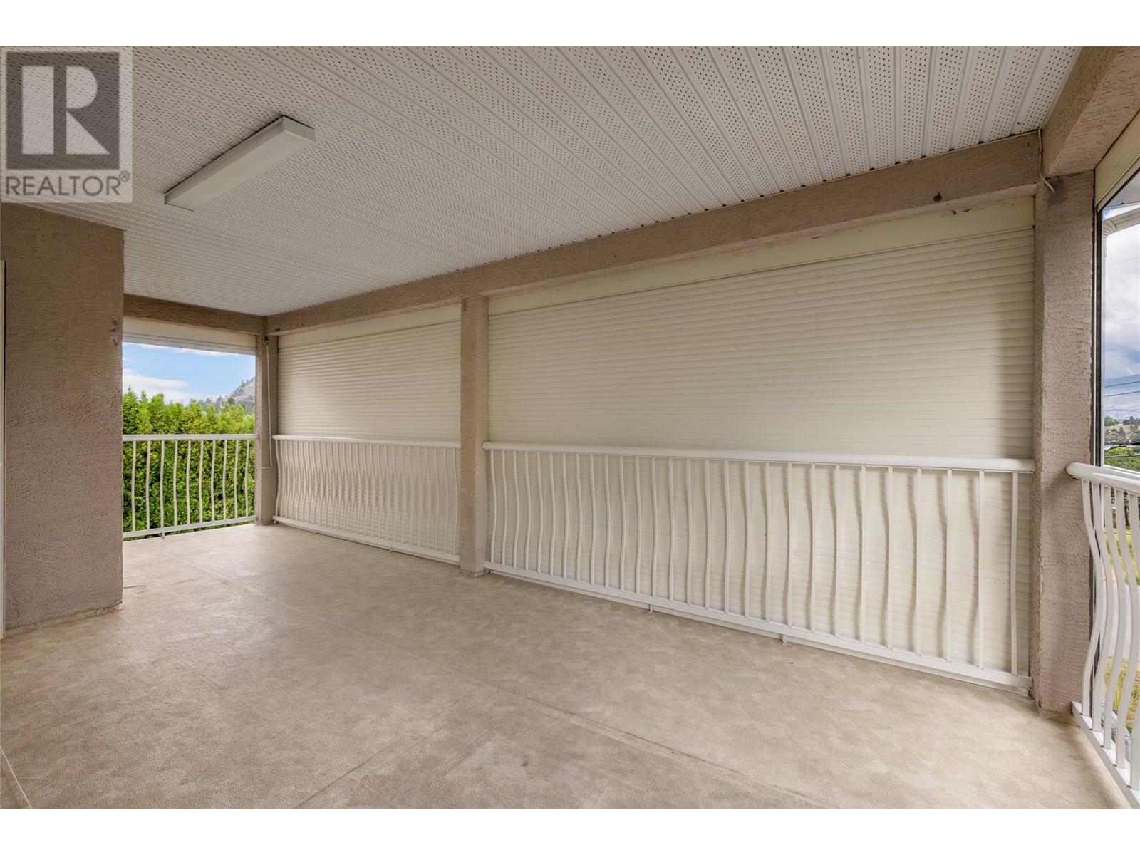  2090 Shamrock Drive, West Kelowna