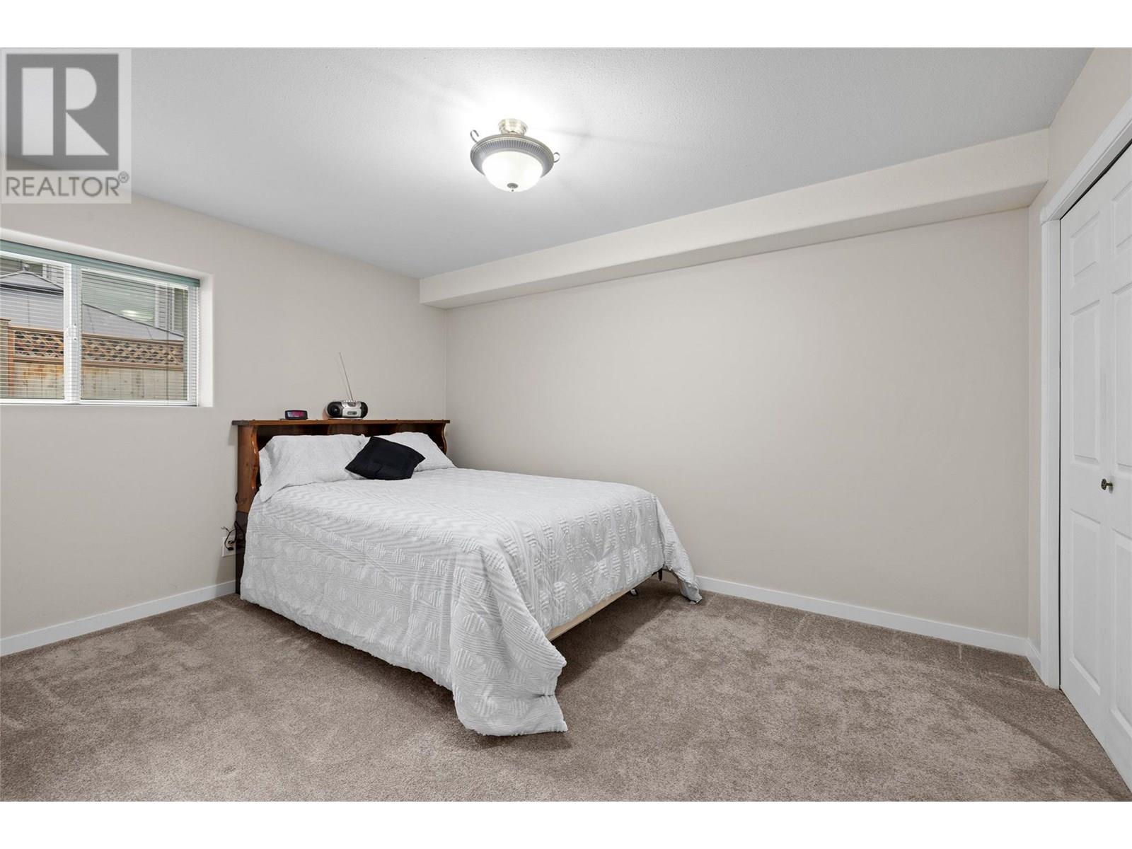  2090 Shamrock Drive, West Kelowna