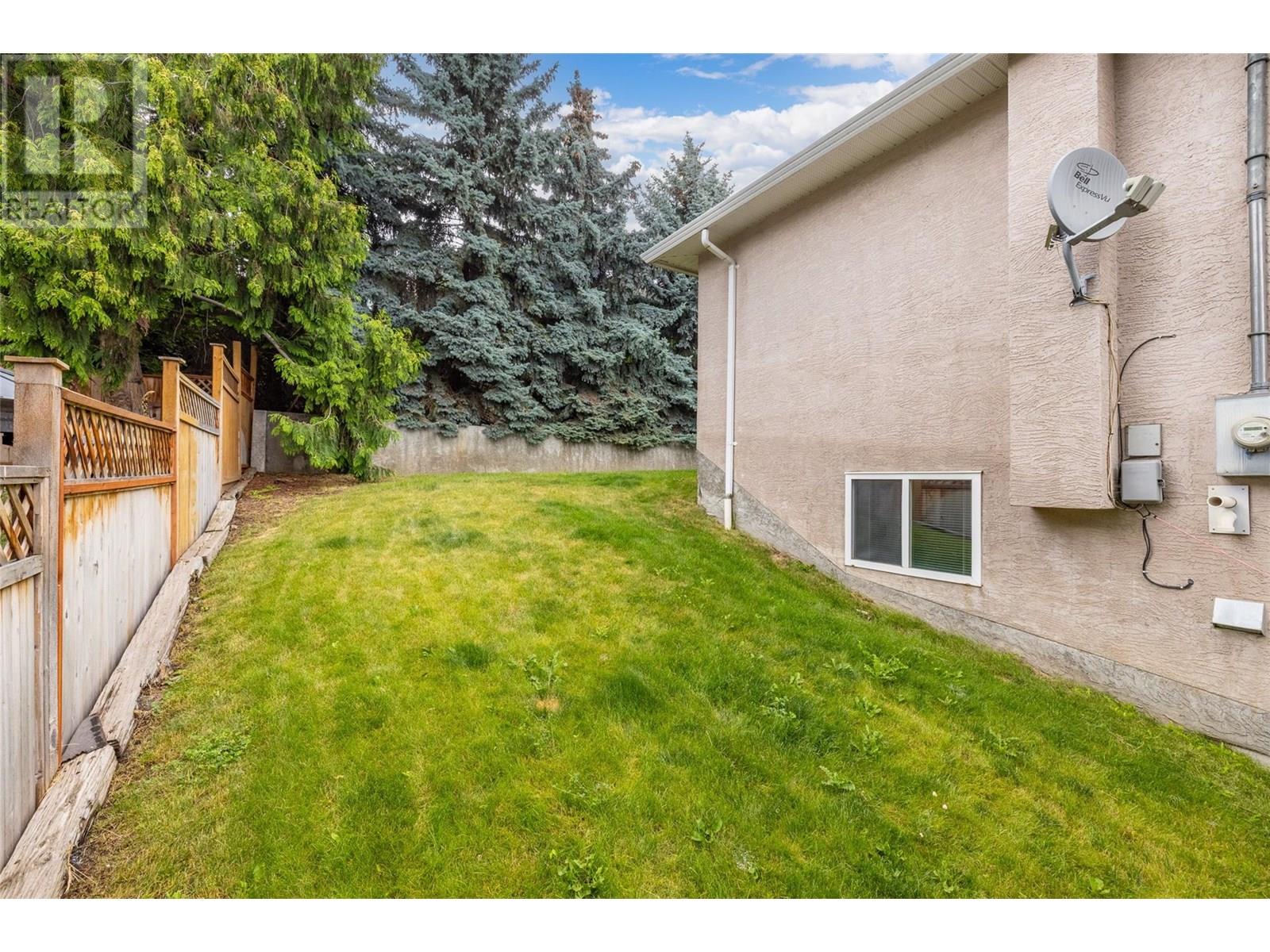  2090 Shamrock Drive, West Kelowna