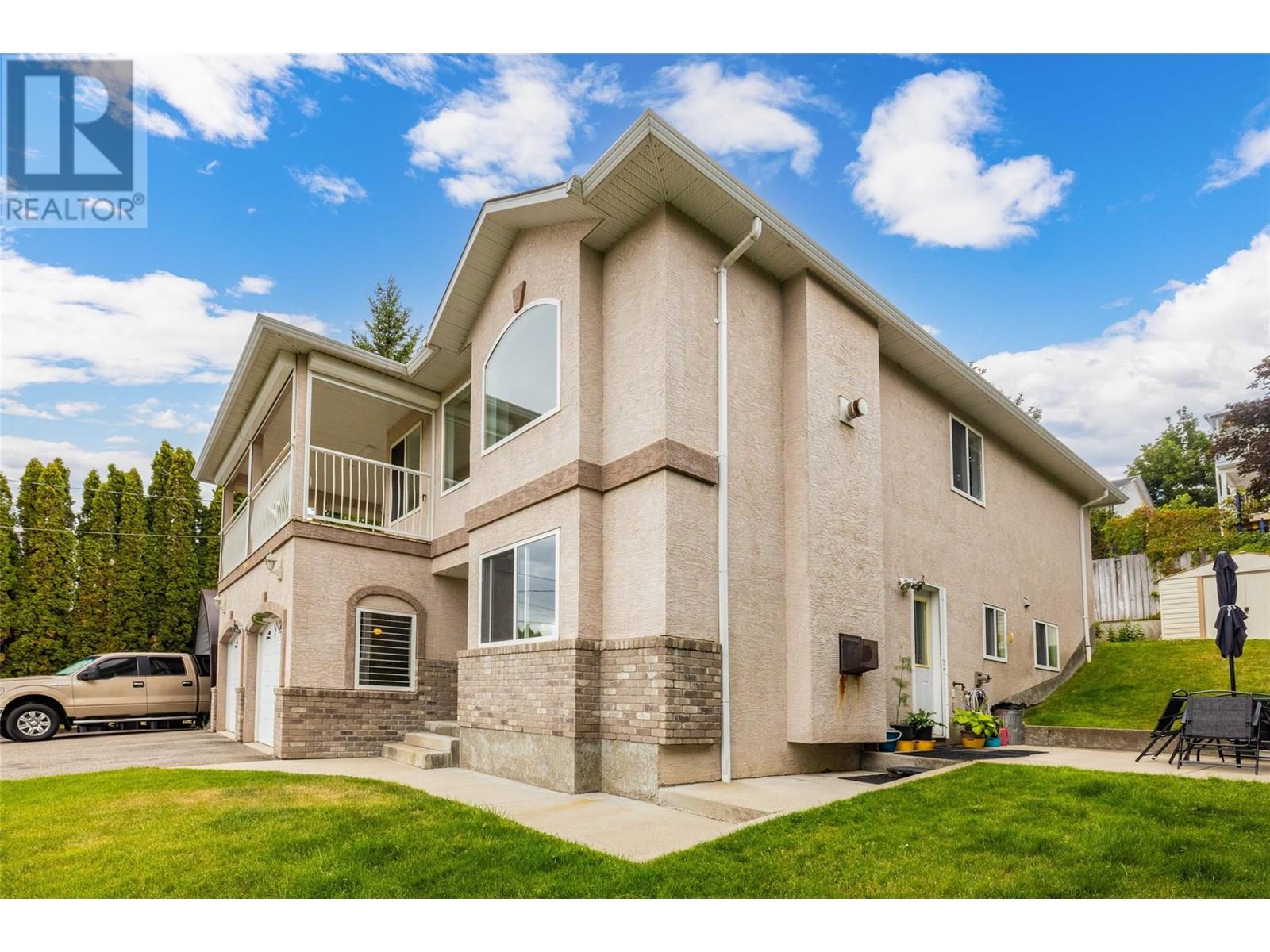  2090 Shamrock Drive, West Kelowna