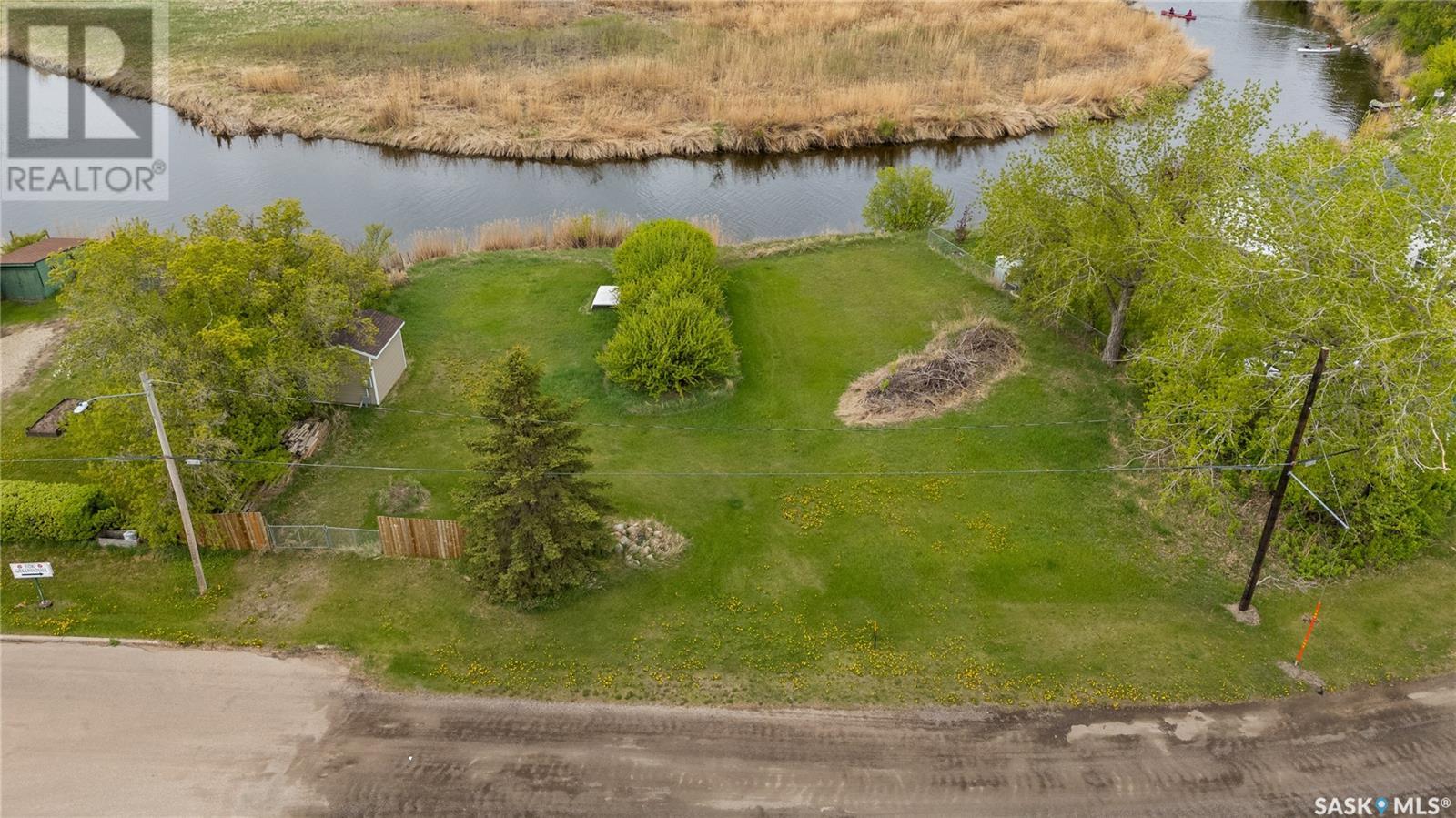 Photo 2 of 430 Riverside Road, Fort Quappelle SK