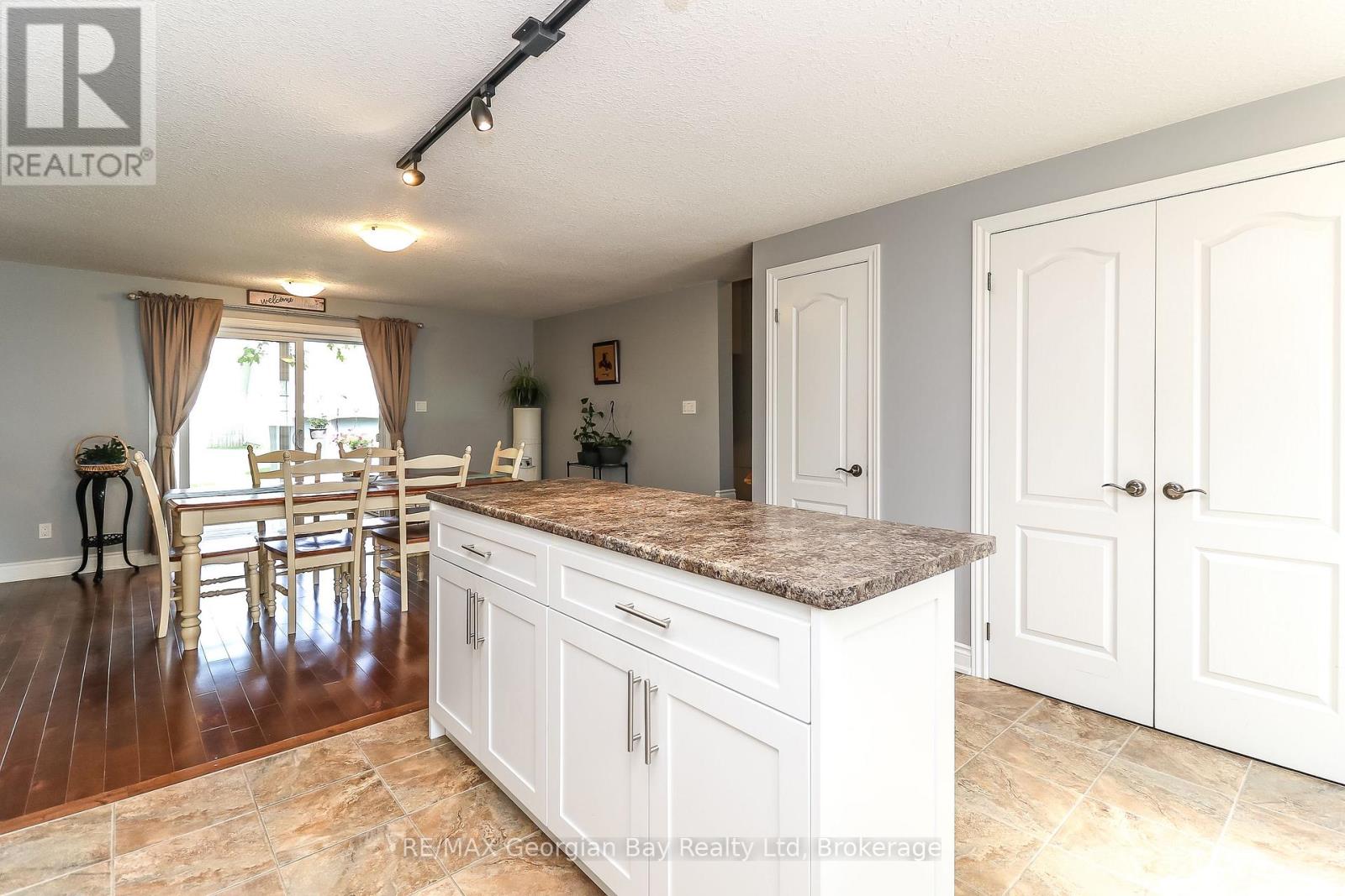 Photo 14 of 200 Jephson Street, Tay ON